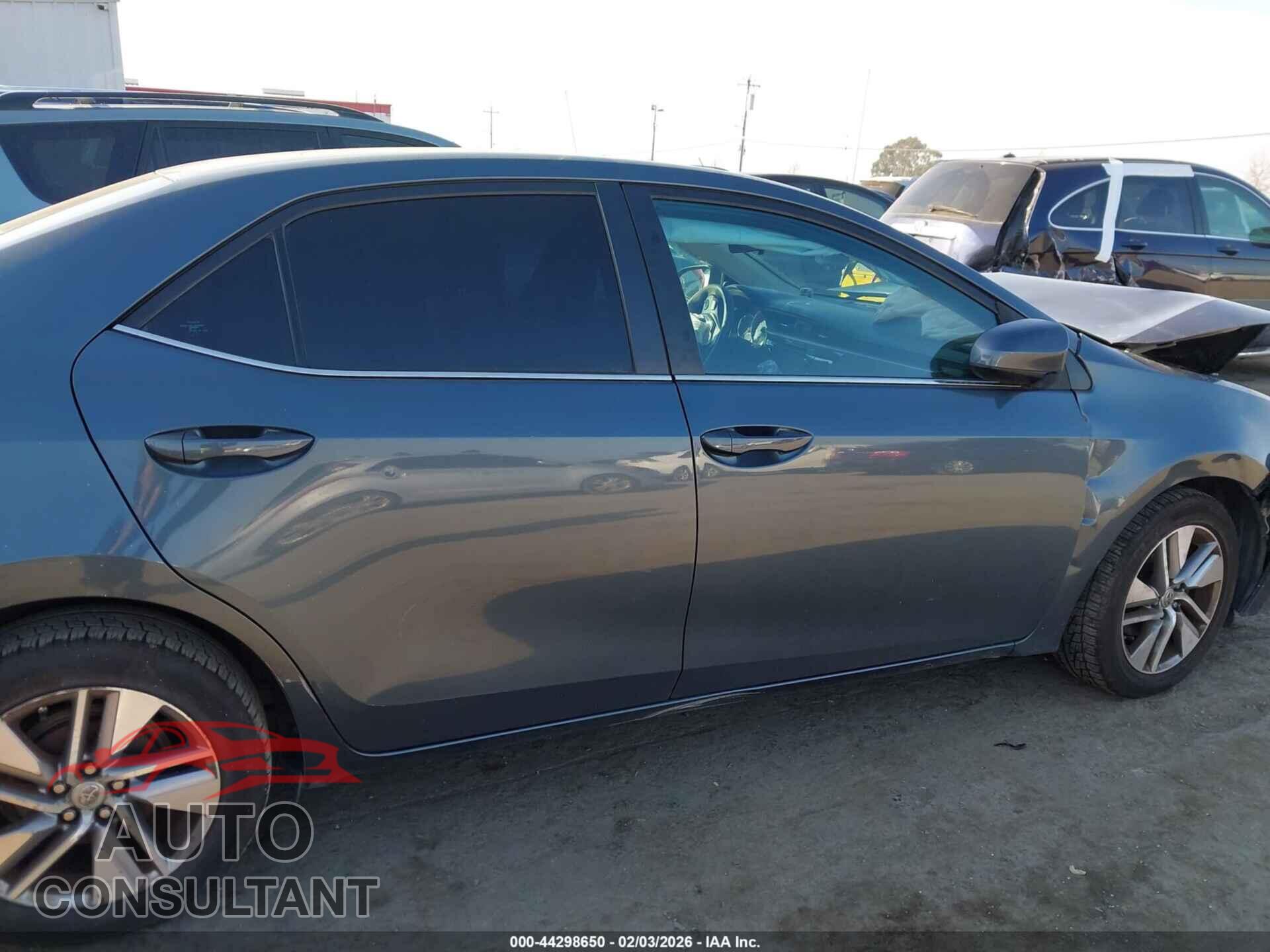 TOYOTA COROLLA 2014 - 2T1BPRHEXEC011285