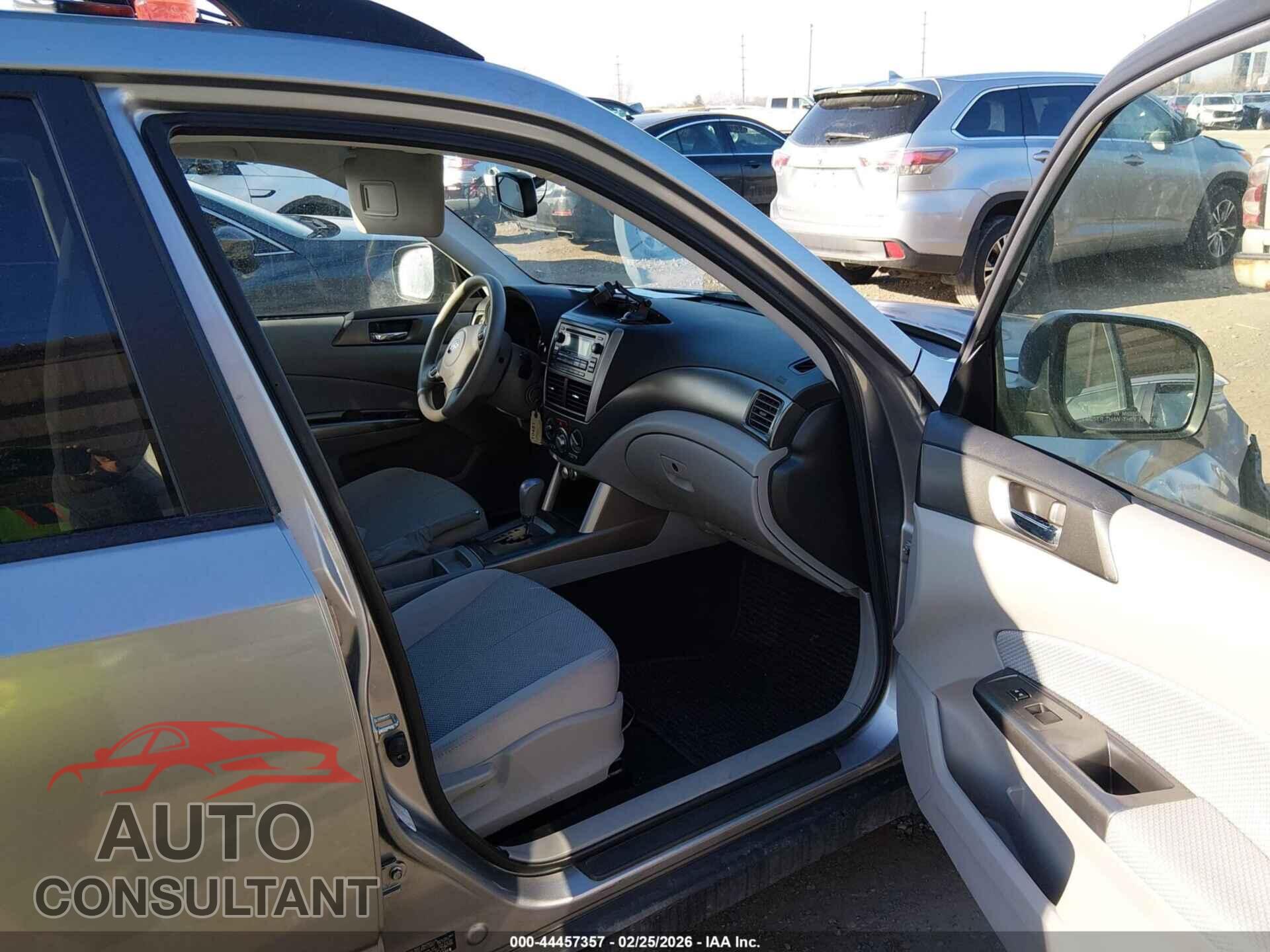 SUBARU FORESTER 2011 - JF2SHBDC8BH710481