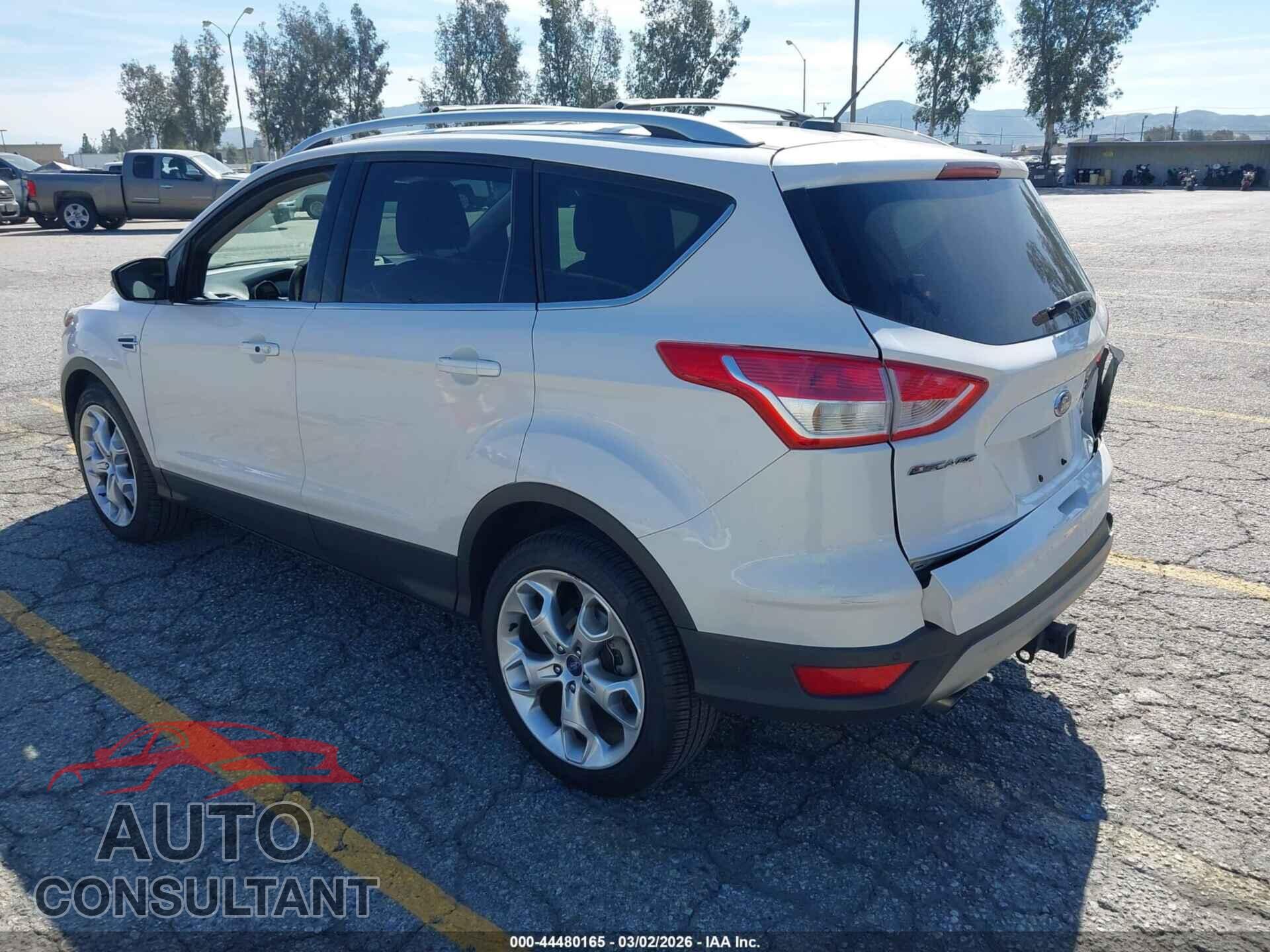 FORD ESCAPE 2013 - 1FMCU9J90DUC25158