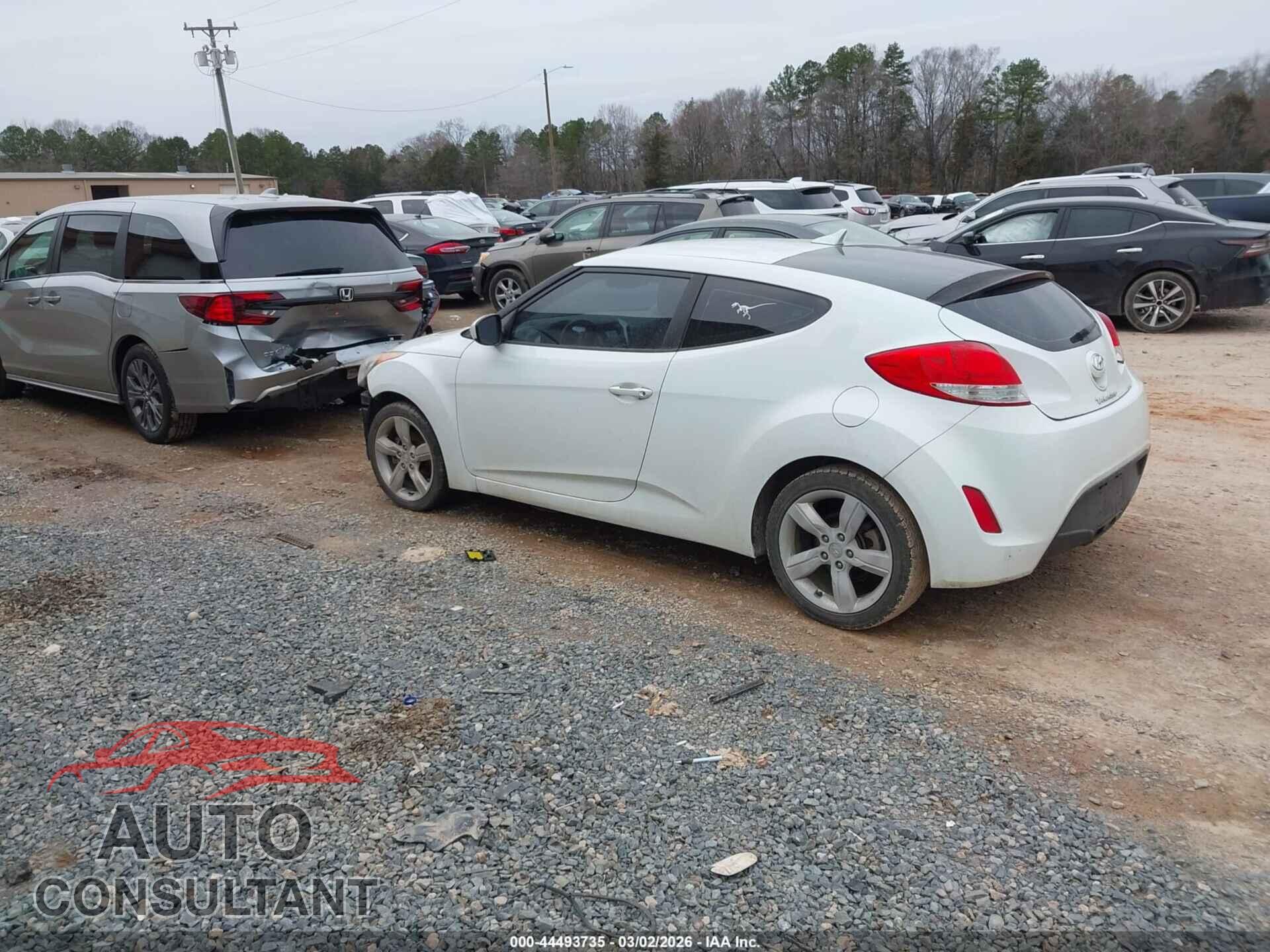 HYUNDAI VELOSTER 2013 - KMHTC6AD8DU134712
