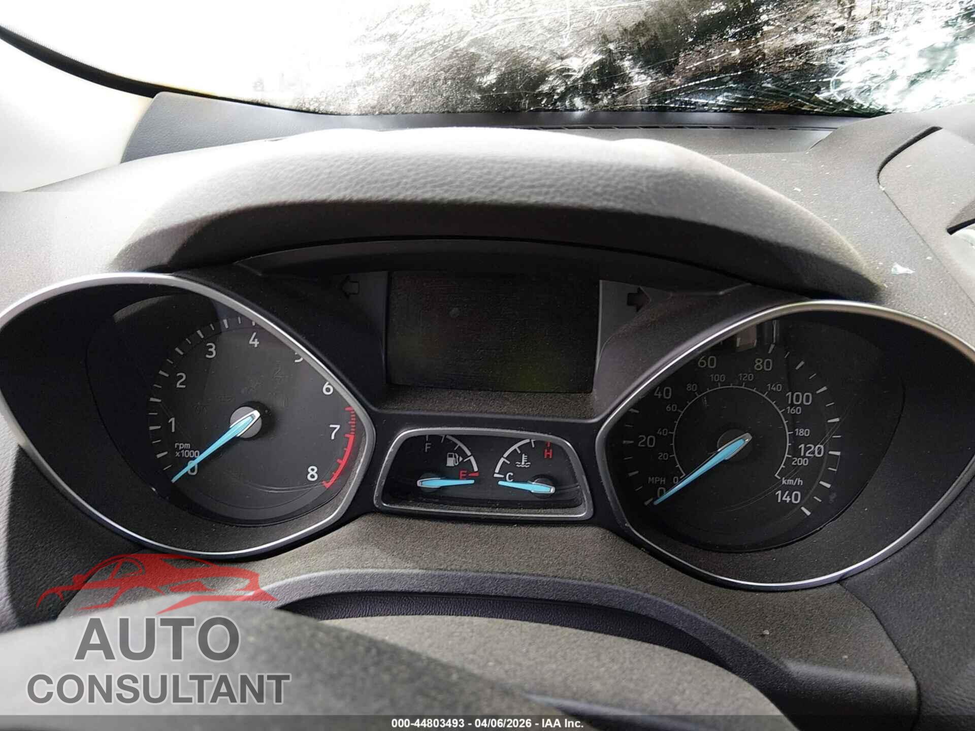 FORD ESCAPE 2017 - 1FMCU0JD5HUA60018
