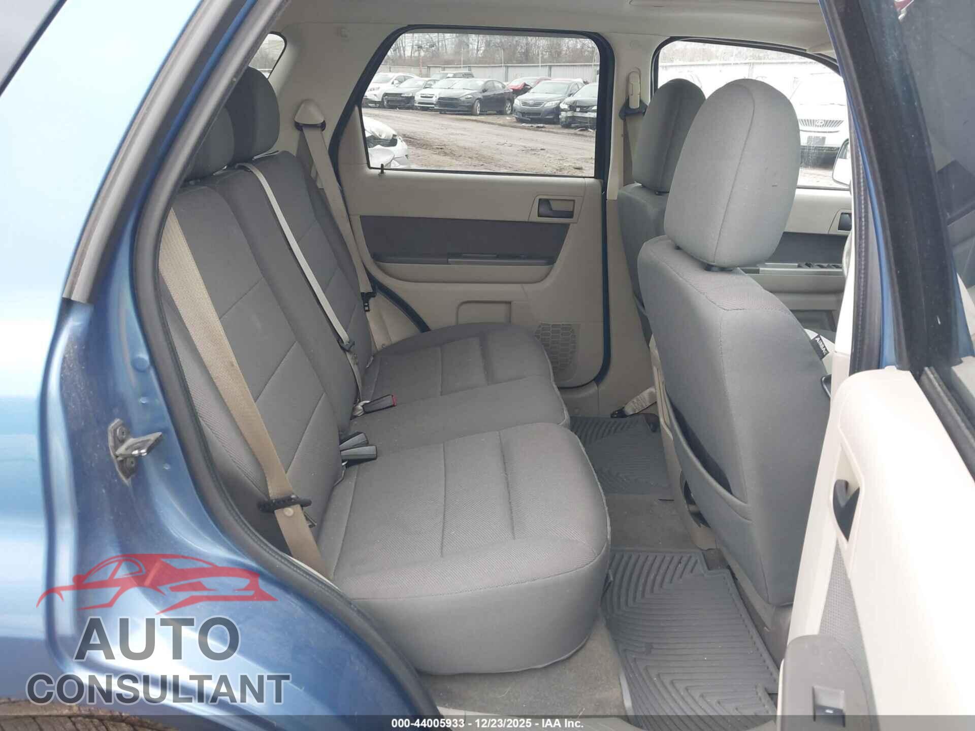 FORD ESCAPE 2010 - 1FMCU0D71AKA32076