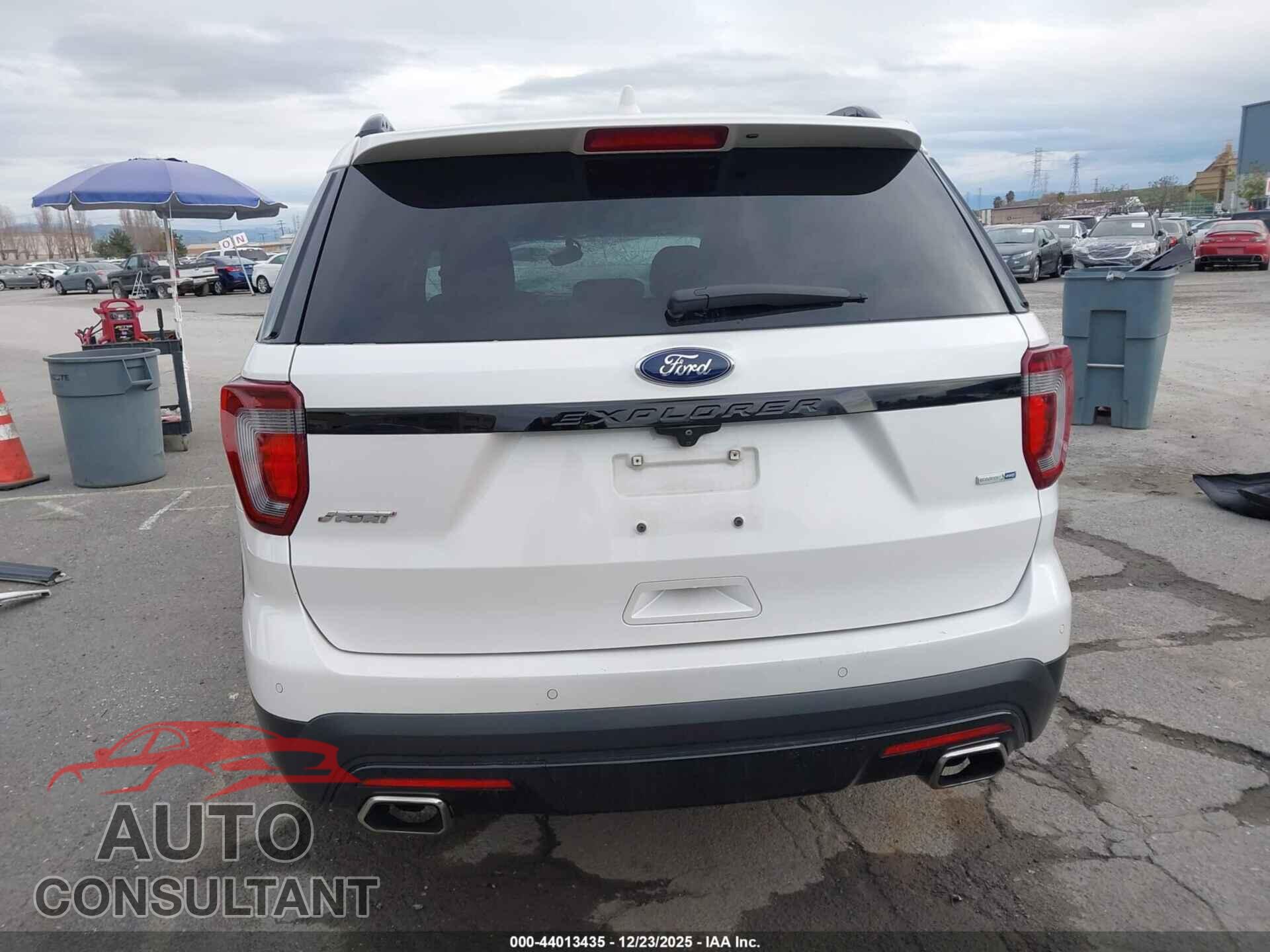 FORD EXPLORER 2017 - 1FM5K8GT6HGC22149