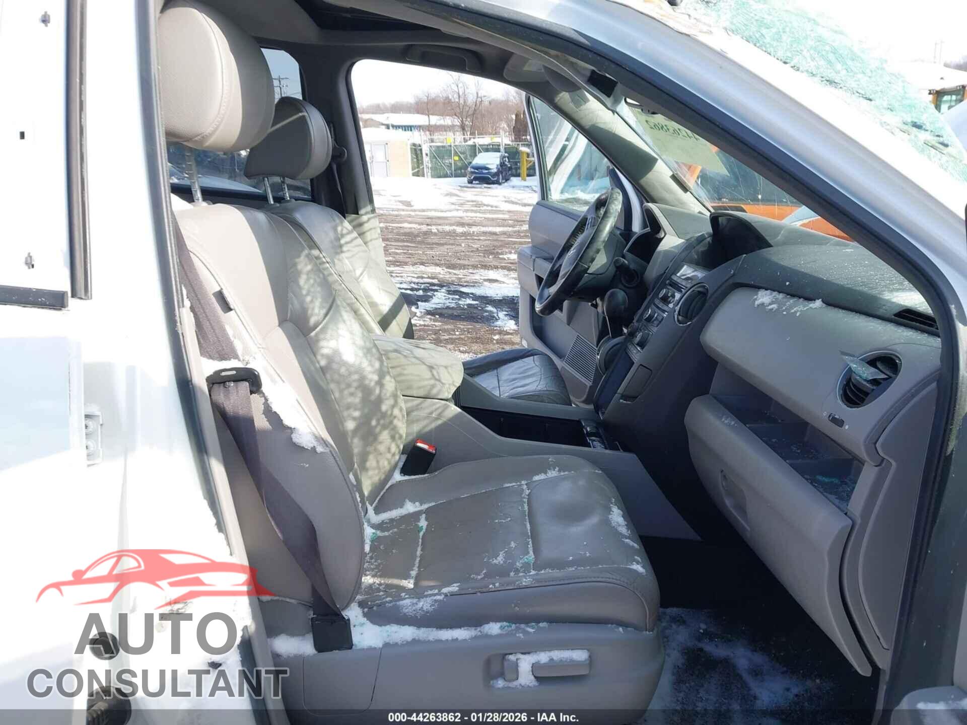 HONDA PILOT 2013 - 5FNYF4H53DB016256