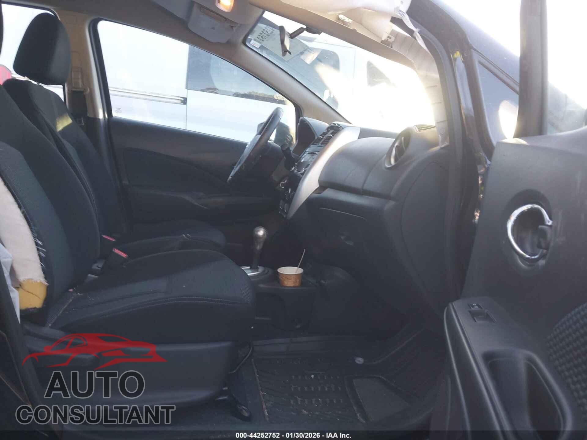 NISSAN VERSA NOTE 2017 - 3N1CE2CP8HL365322