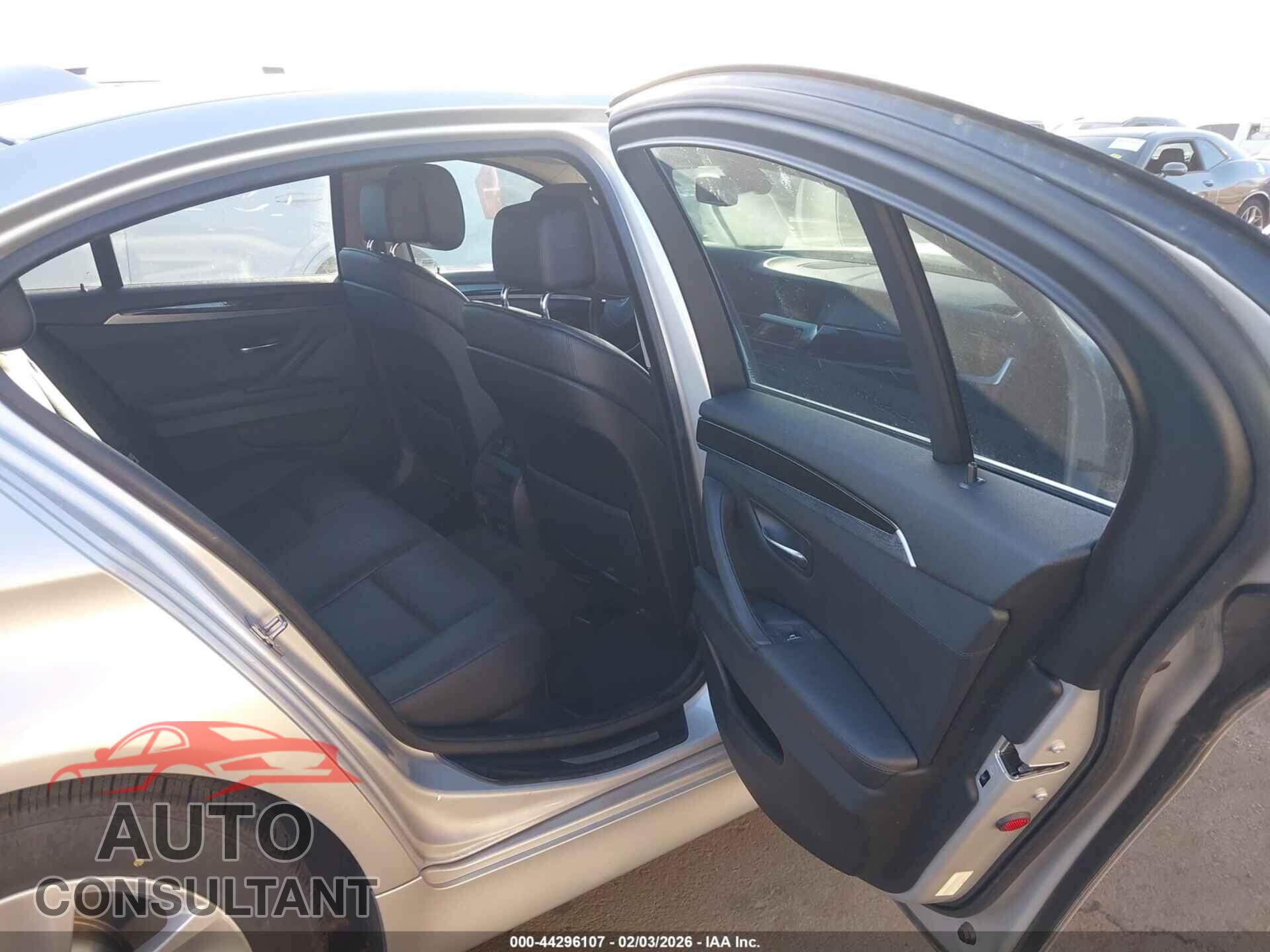 BMW 528I 2012 - WBAXG5C53CDX05917
