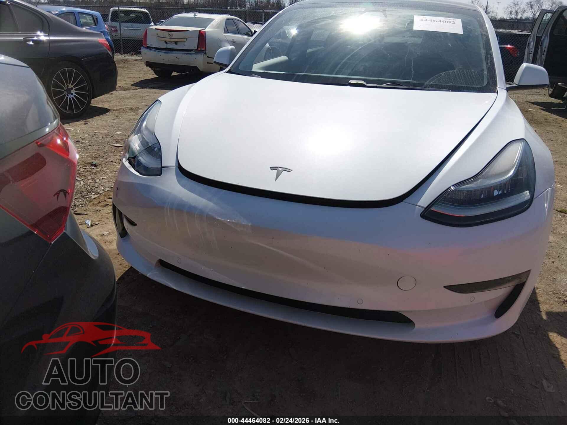 TESLA MODEL 3 2018 - 5YJ3E1EB4JF084387