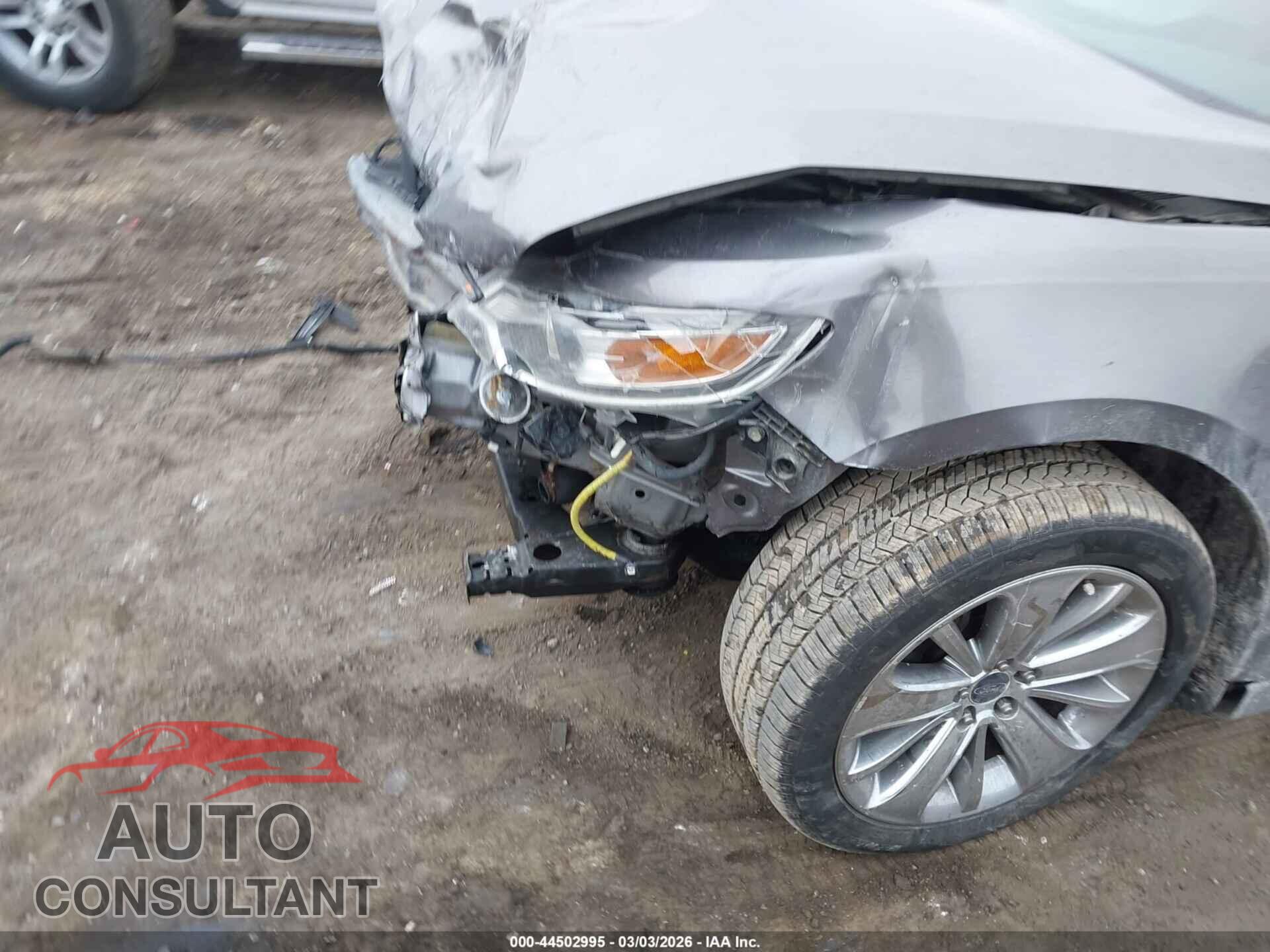 FORD TAURUS 2011 - 1FAHP2FW9BG122295