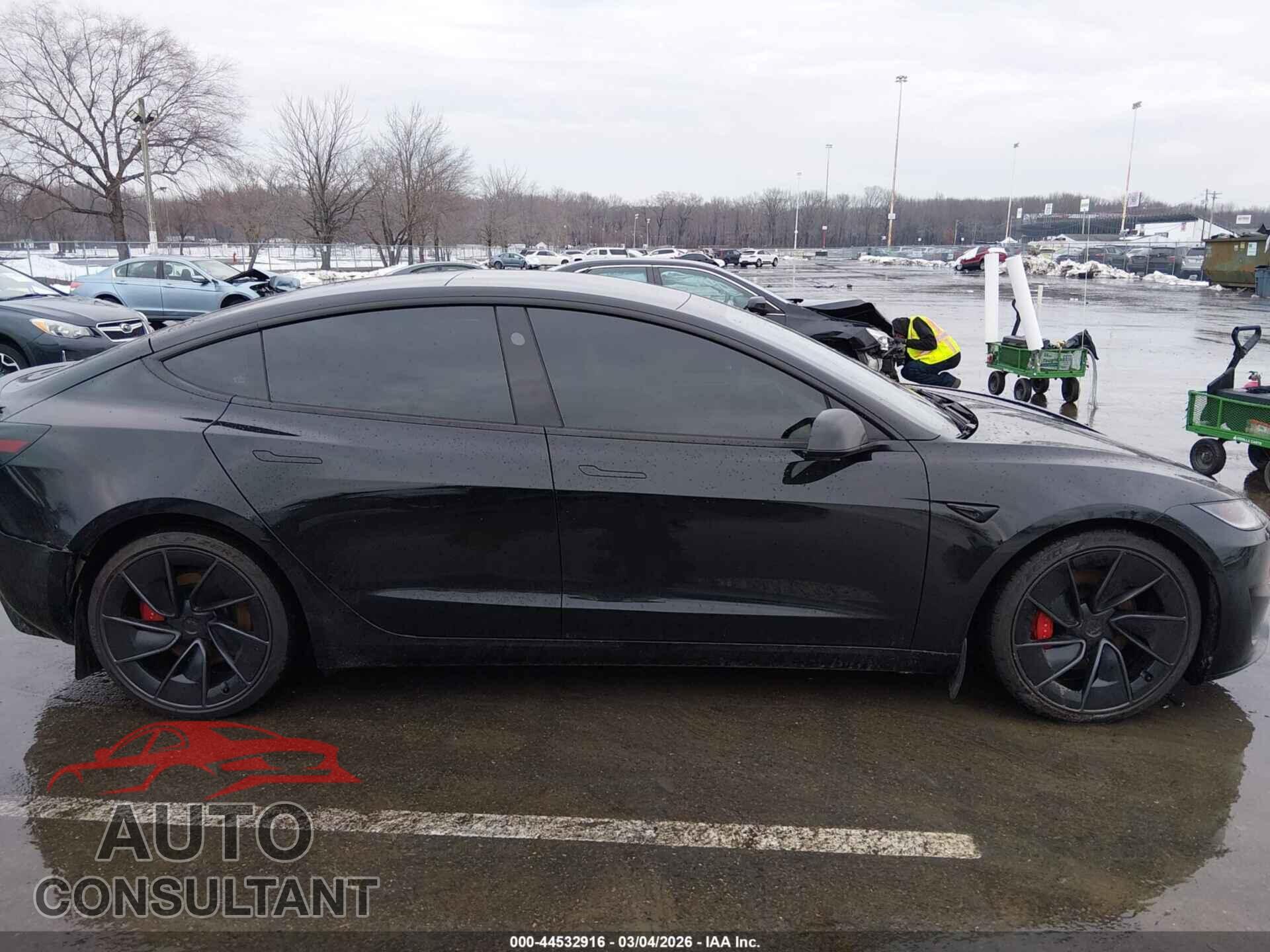 TESLA MODEL 3 2024 - 5YJ3E1ET1RF861421