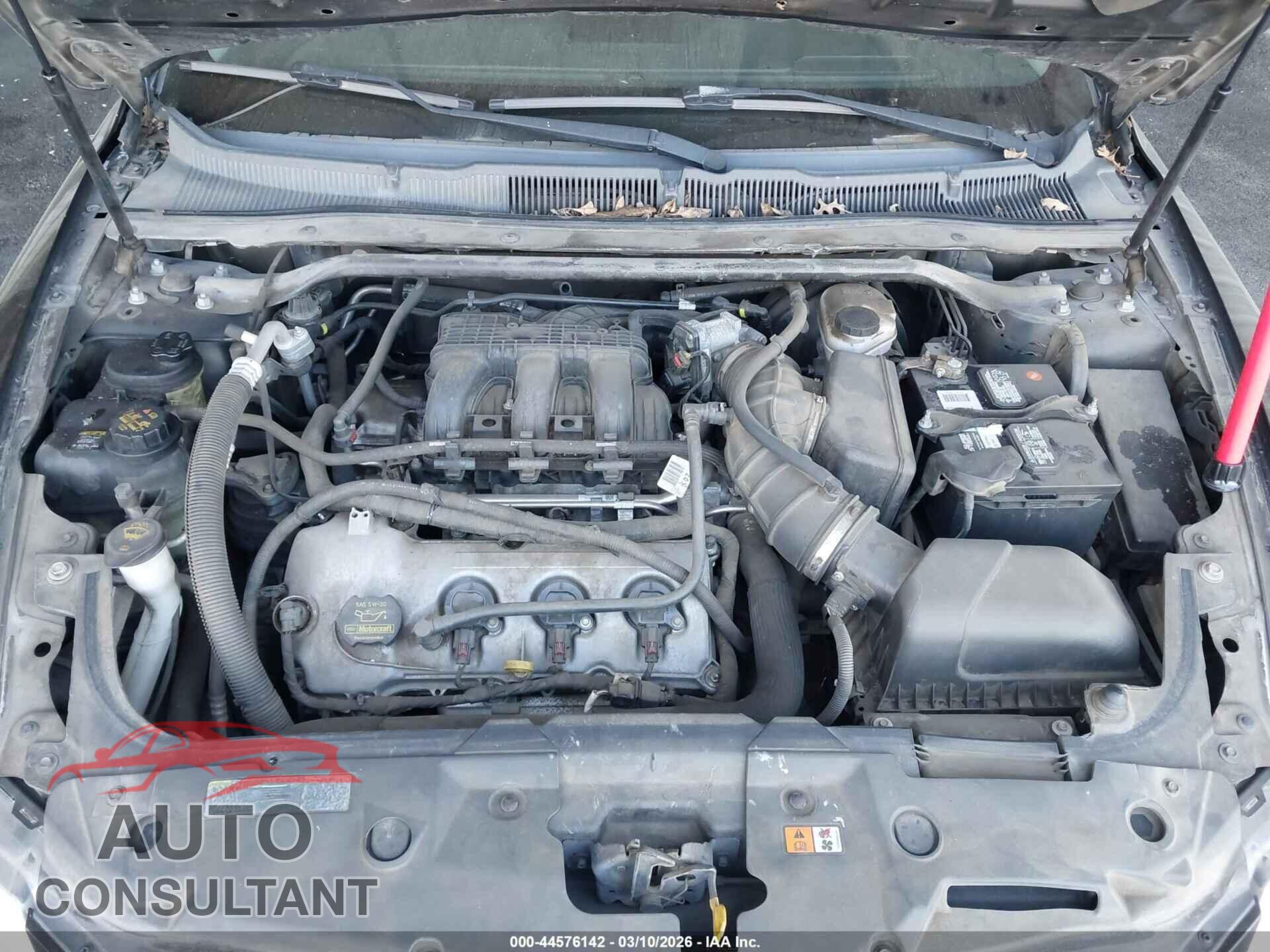 FORD TAURUS 2011 - 1FAHP2EW6BG160083
