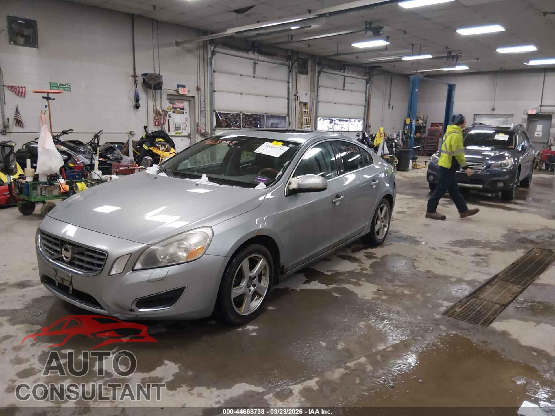 VOLVO S60 2013 - YV1612FS1D2230923