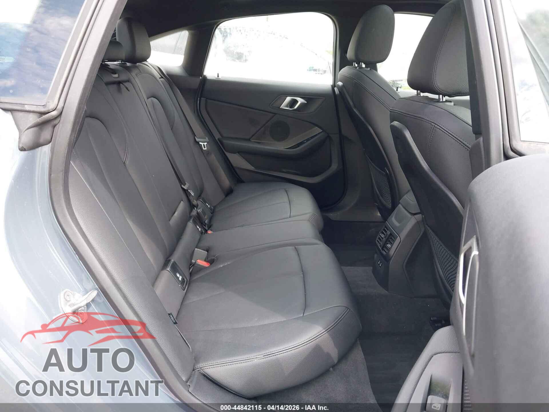 BMW 228 GRAN COUPE 2023 - WBA73AK01P7M45189