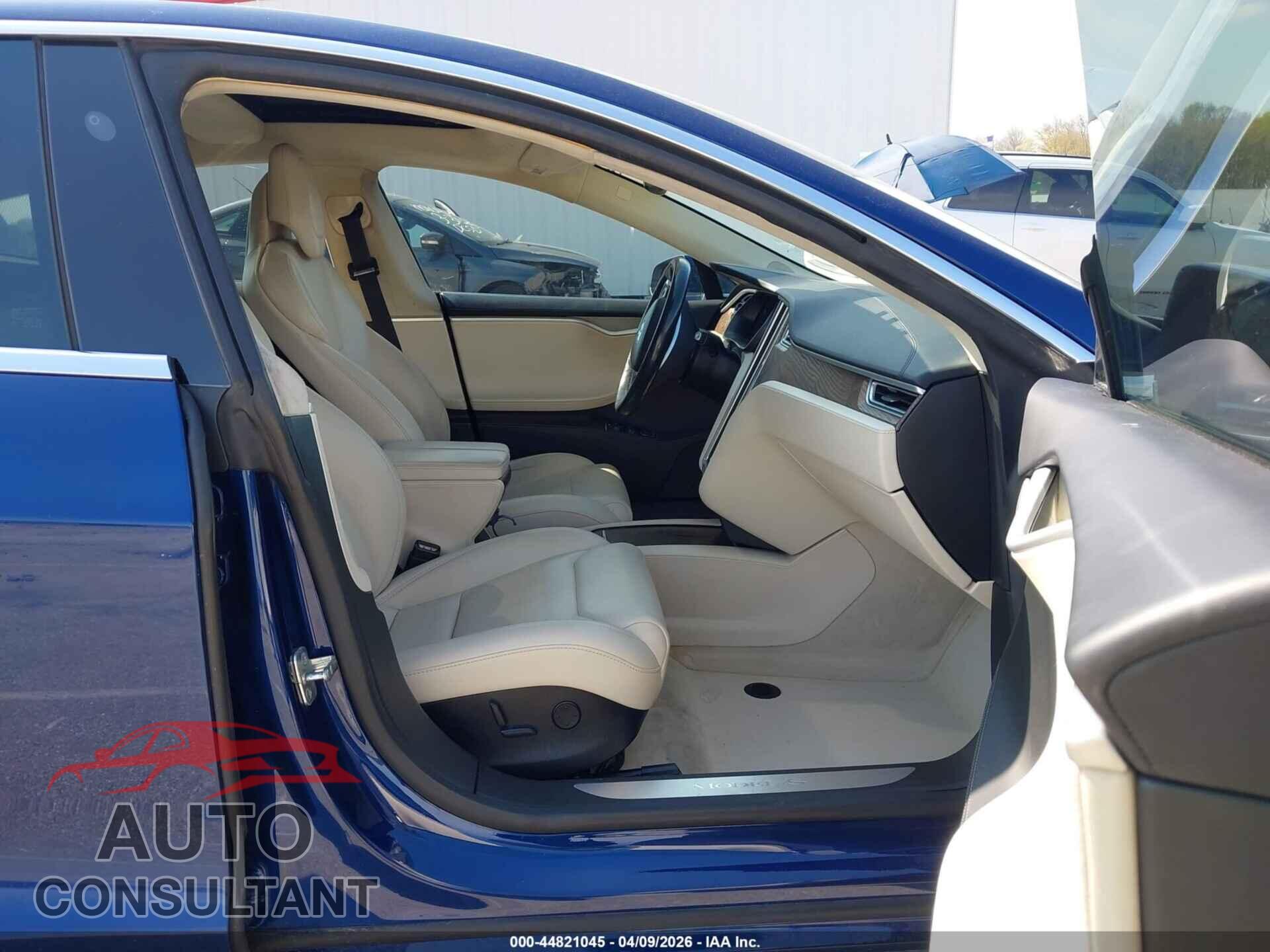 TESLA MODEL S 2018 - 5YJSA1E23JF244699