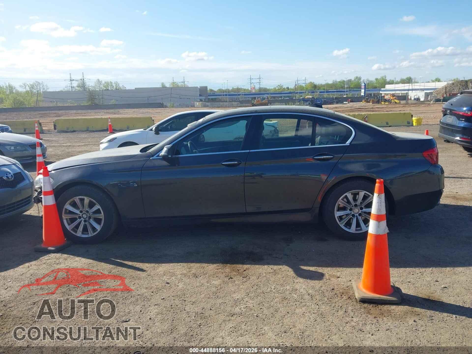 BMW 528I 2015 - WBA5A7C53FD627017