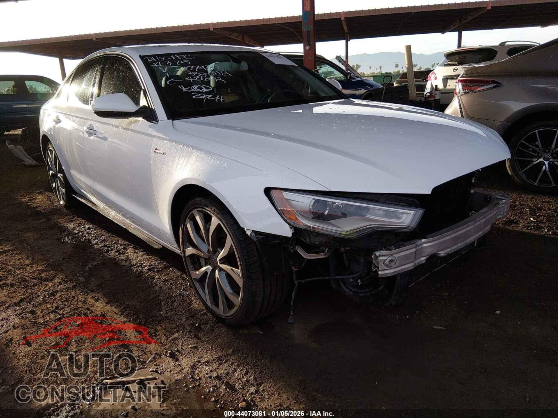 AUDI A6 2013 - WAUGGAFC8DN107420