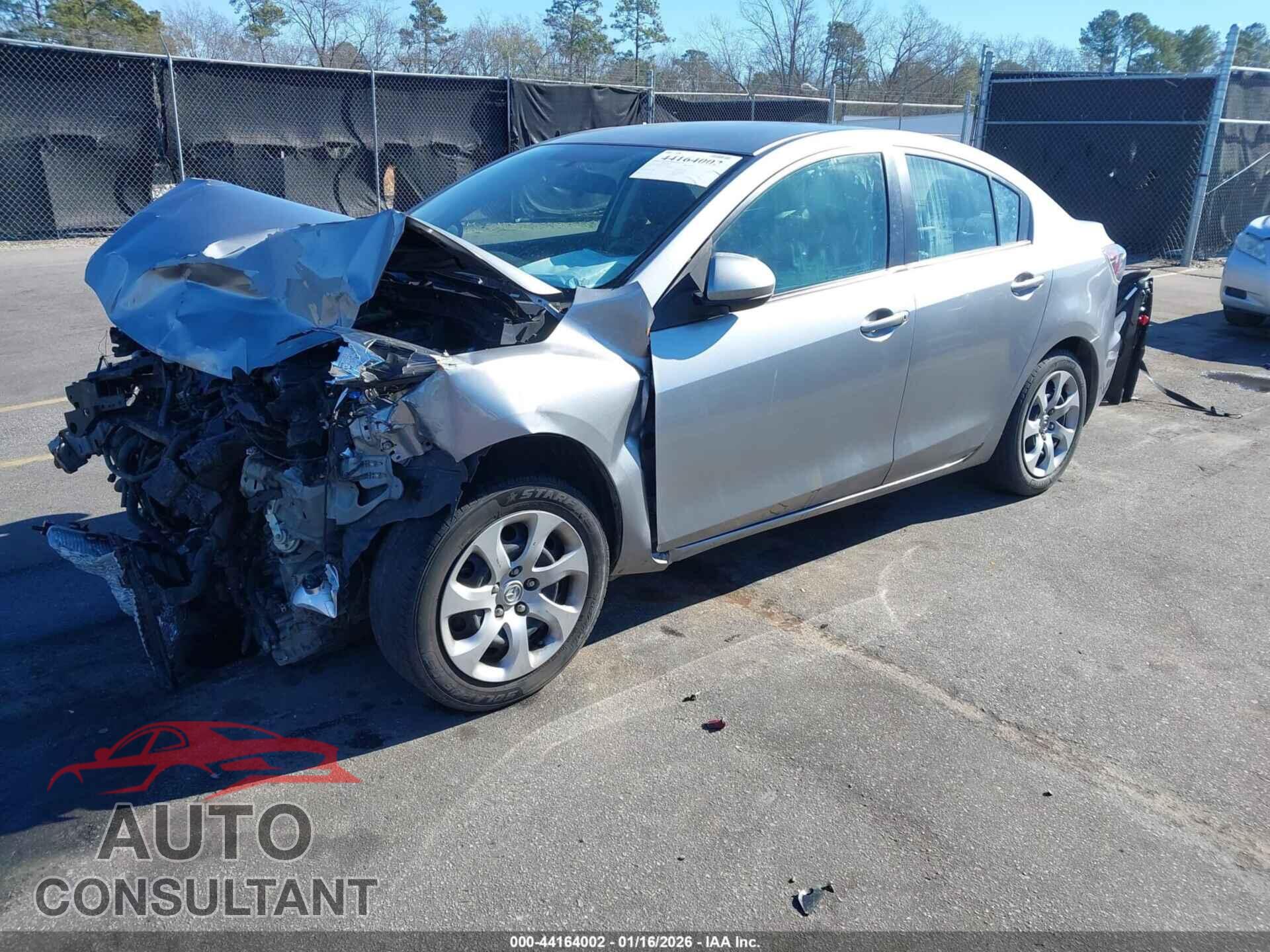 MAZDA MAZDA3 2012 - JM1BL1UF2C1629522