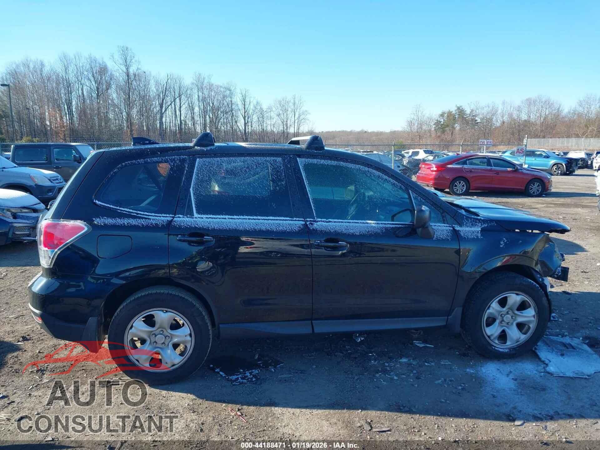 SUBARU FORESTER 2018 - JF2SJAAC1JH576110