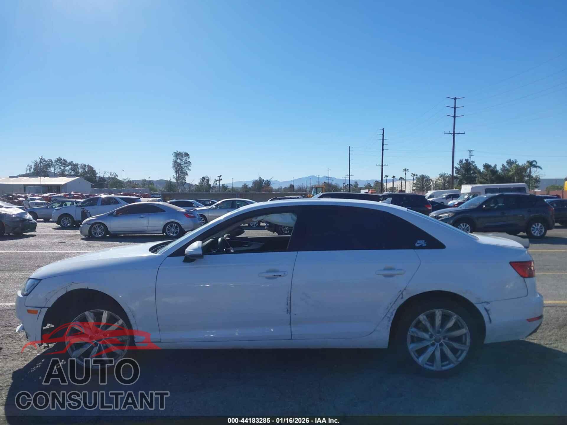 AUDI A4 2017 - WAUGNAF43HN009626