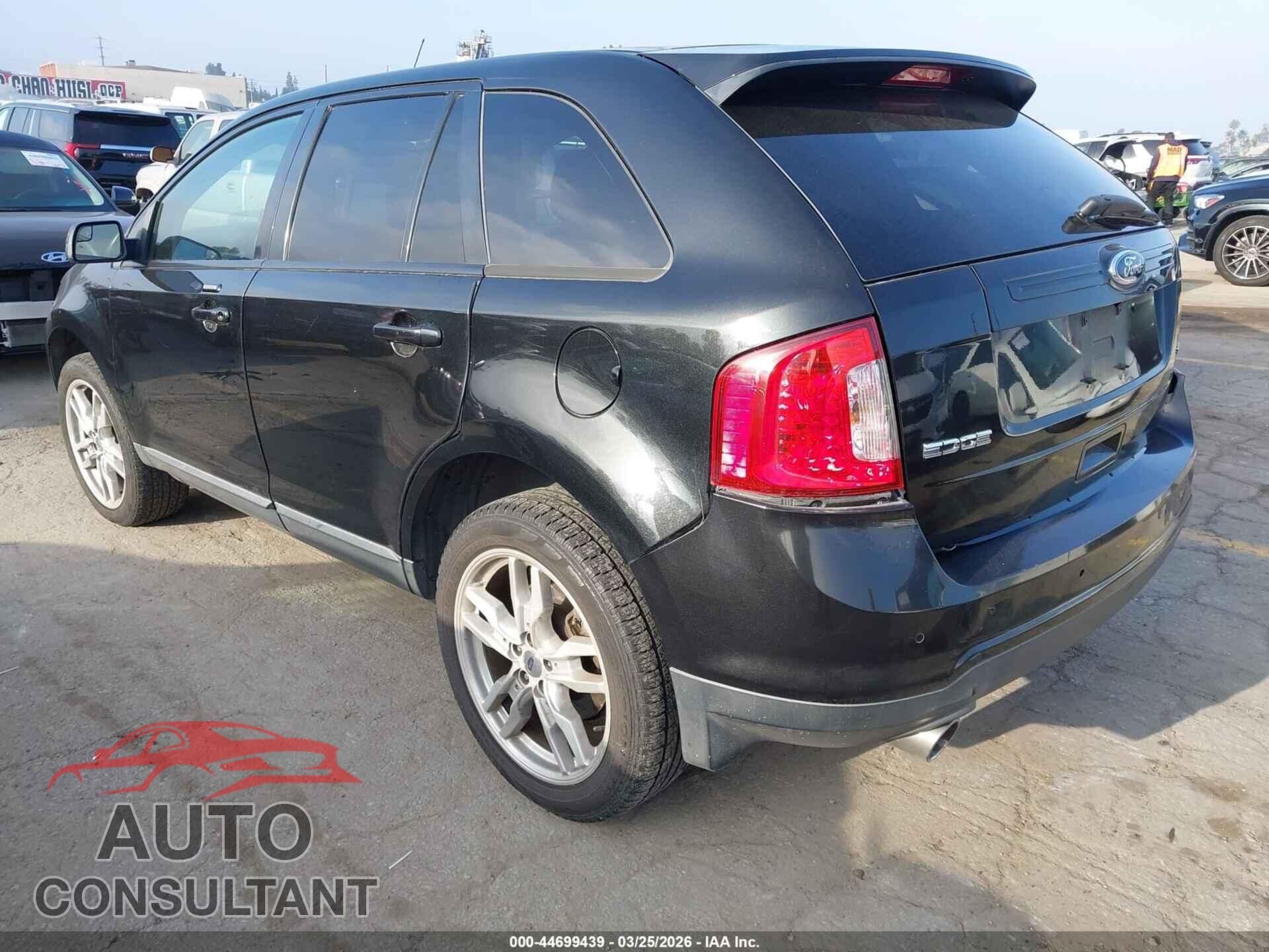 FORD EDGE 2013 - 2FMDK3JC2DBE07646