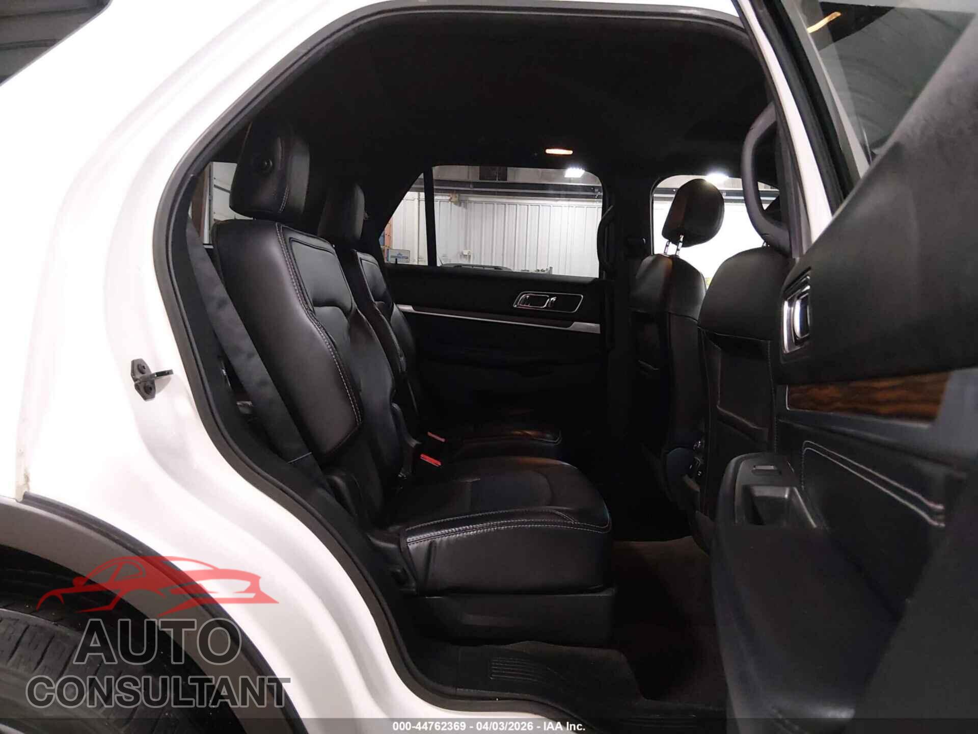 FORD EXPLORER 2017 - 1FM5K8FH4HGD99019