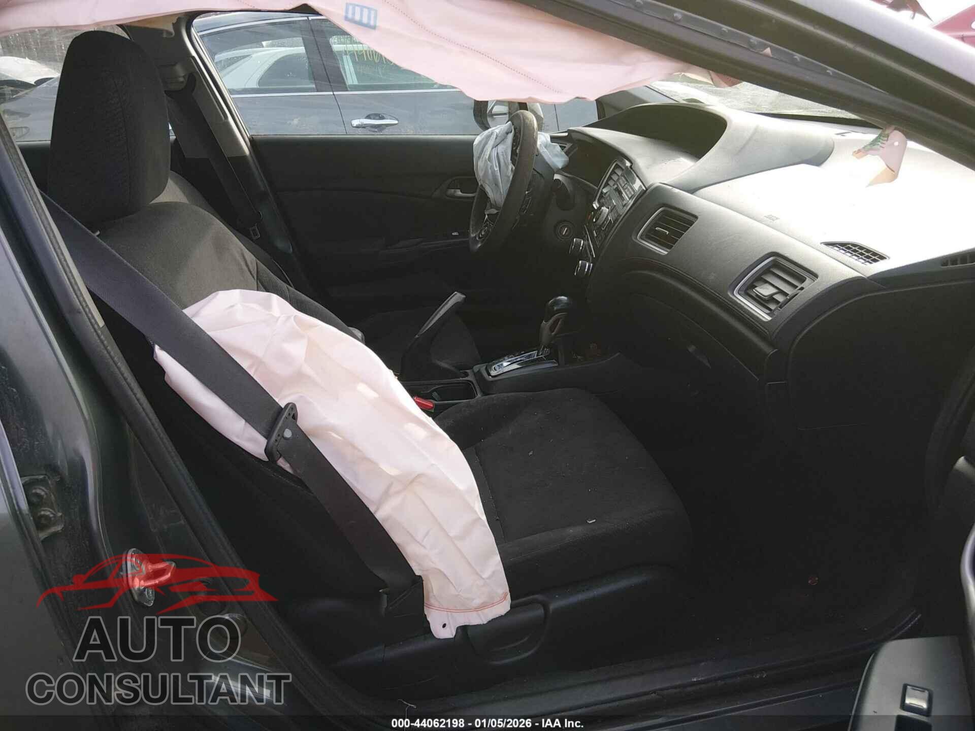 HONDA CIVIC 2013 - 2HGFB2F57DH571586