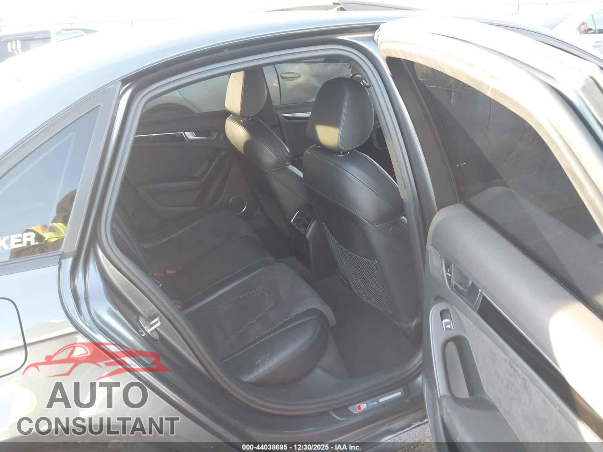 AUDI A4 2016 - WAUFFAFL7GN004217