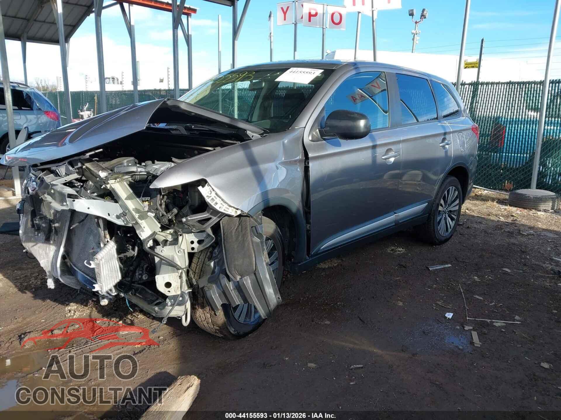 MITSUBISHI OUTLANDER 2019 - JA4AD2A38KZ055561