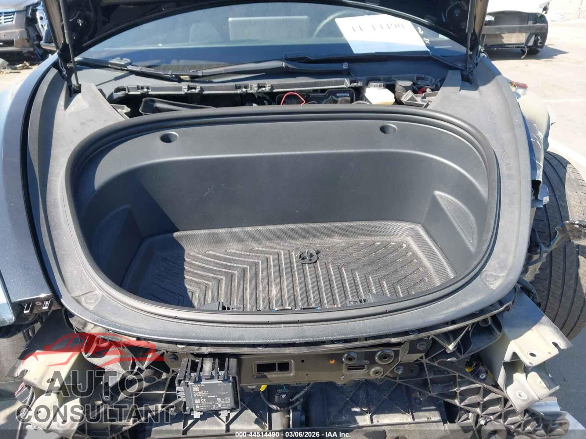 TESLA MODEL 3 2021 - 5YJ3E1EB0MF855237