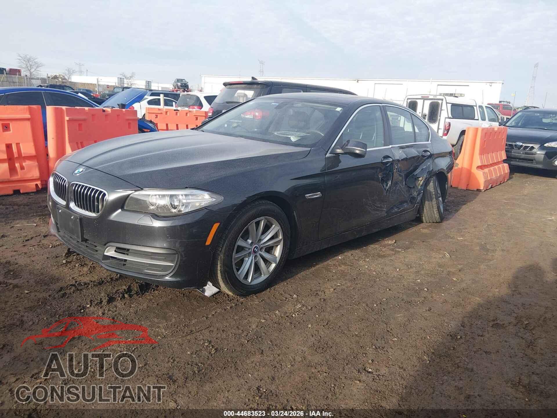 BMW 528I 2014 - WBA5A7C54ED612962