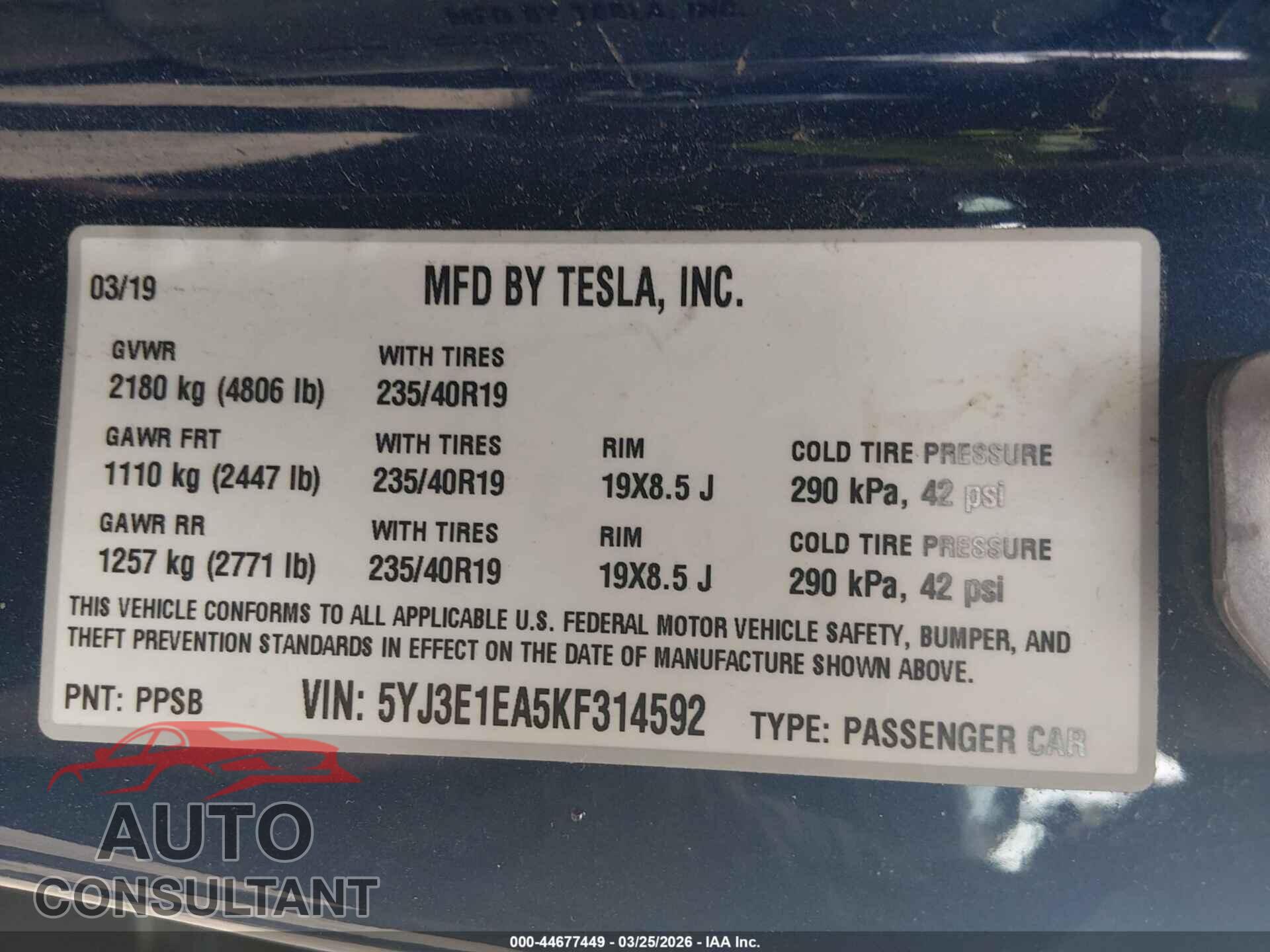 TESLA MODEL 3 2019 - 5YJ3E1EA5KF314592