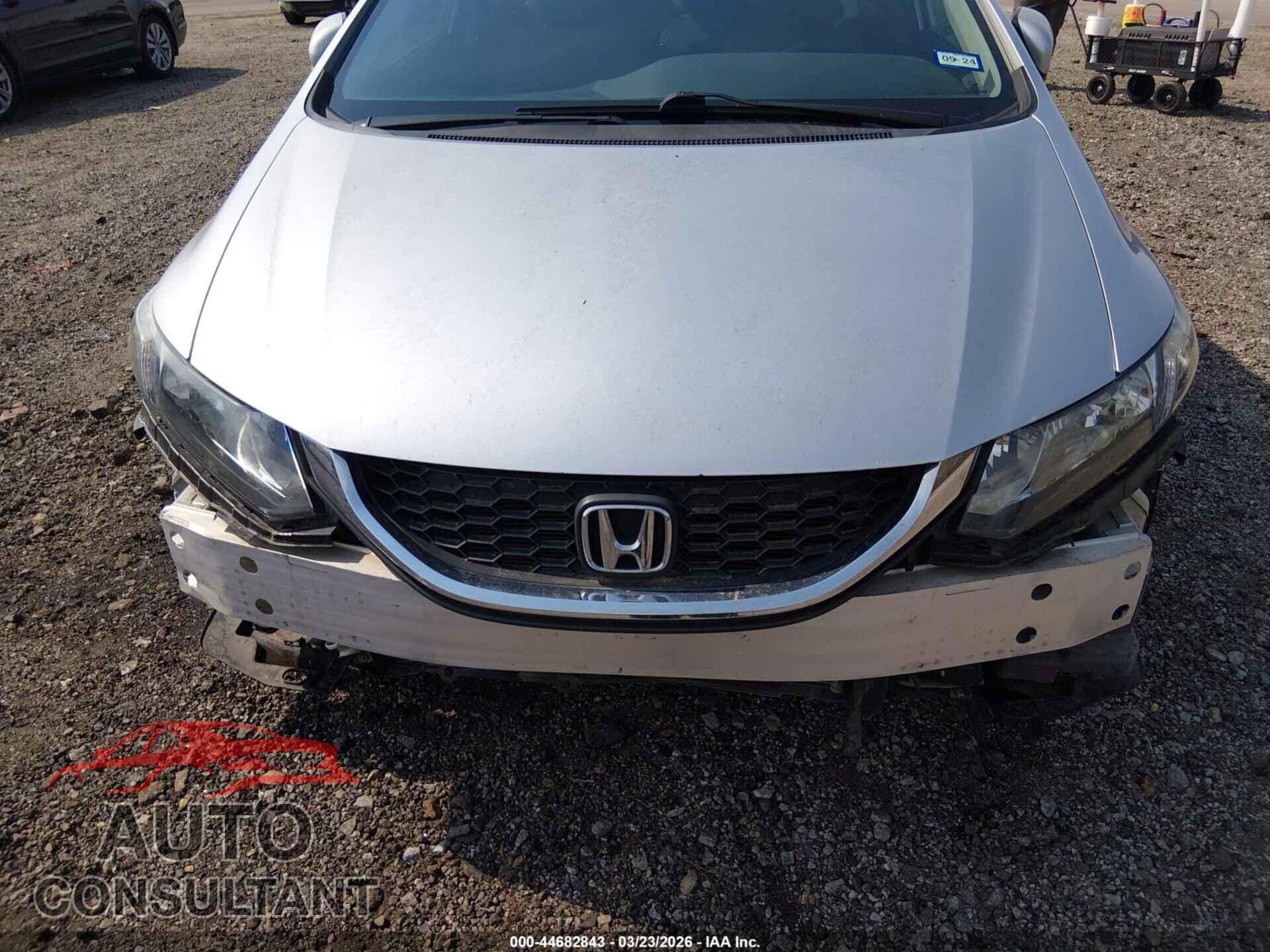 HONDA CIVIC 2015 - 19XFB2F55FE072797