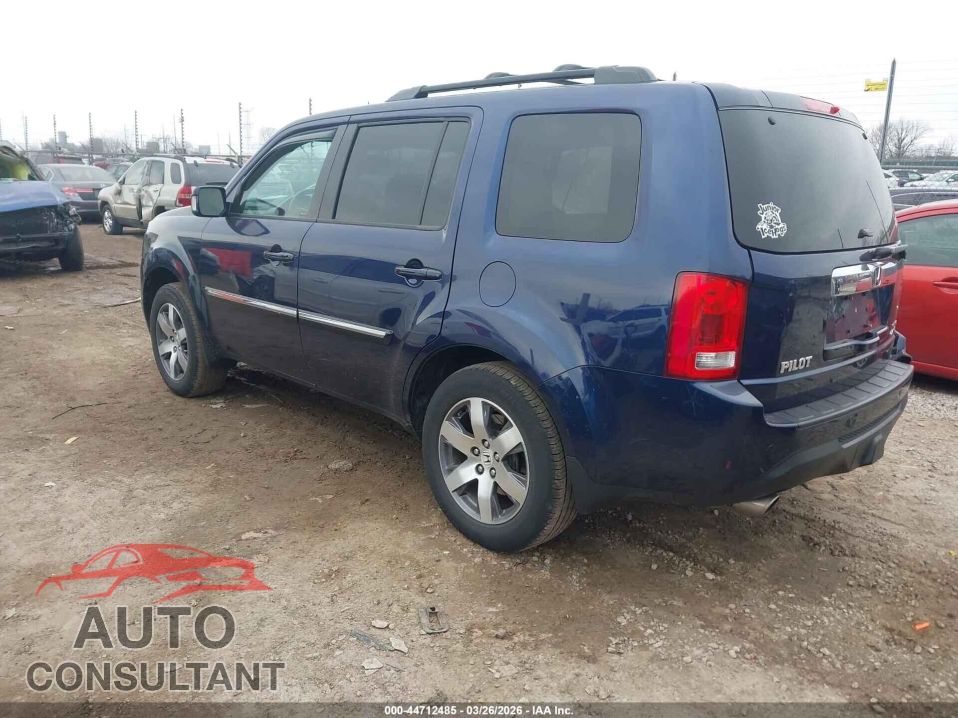 HONDA PILOT 2013 - 5FNYF4H99DB053430