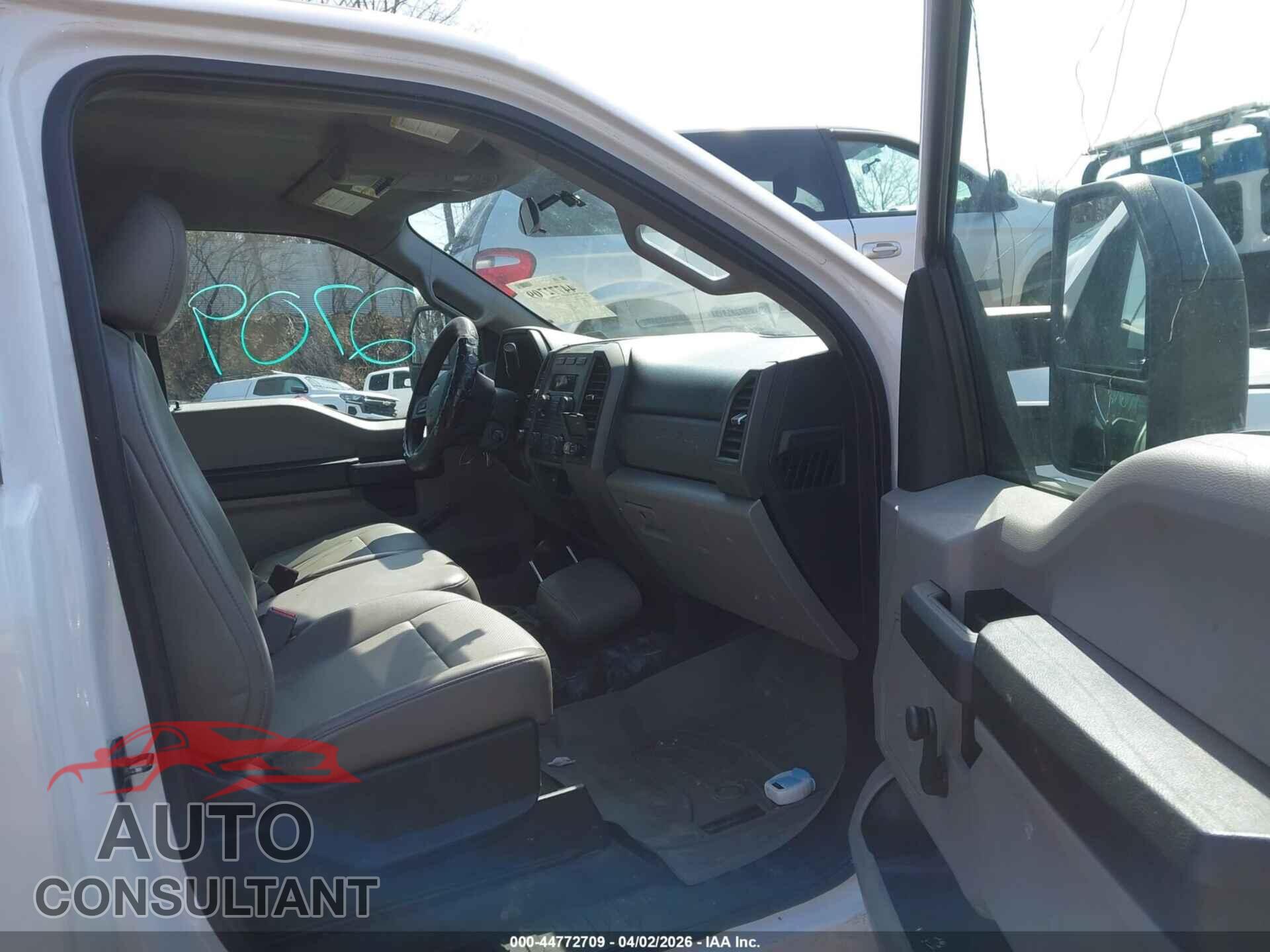 FORD F-250 2017 - 1FTBF2B62HEB68368