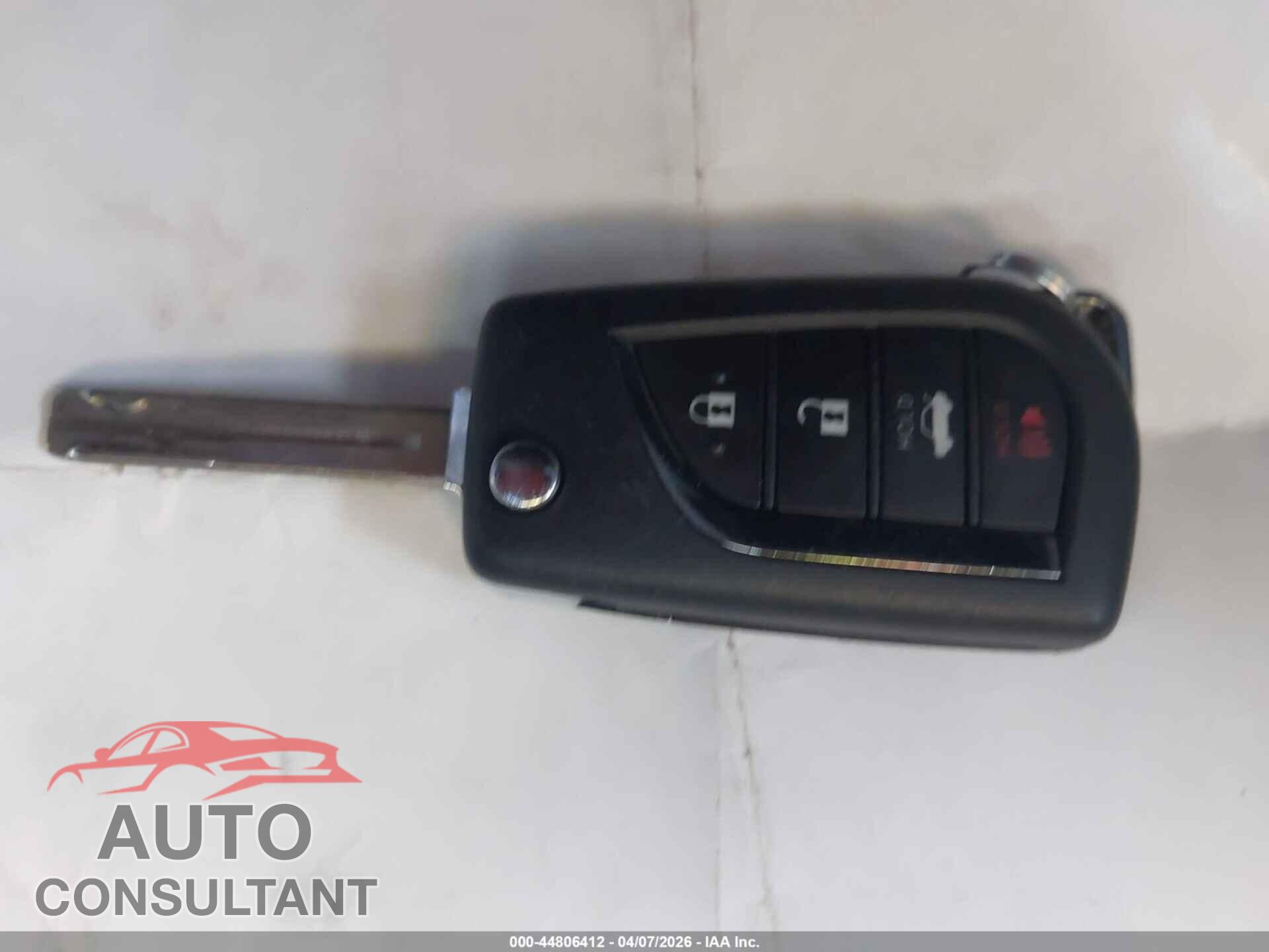 TOYOTA COROLLA 2025 - 5YFB4MDE7SP323352