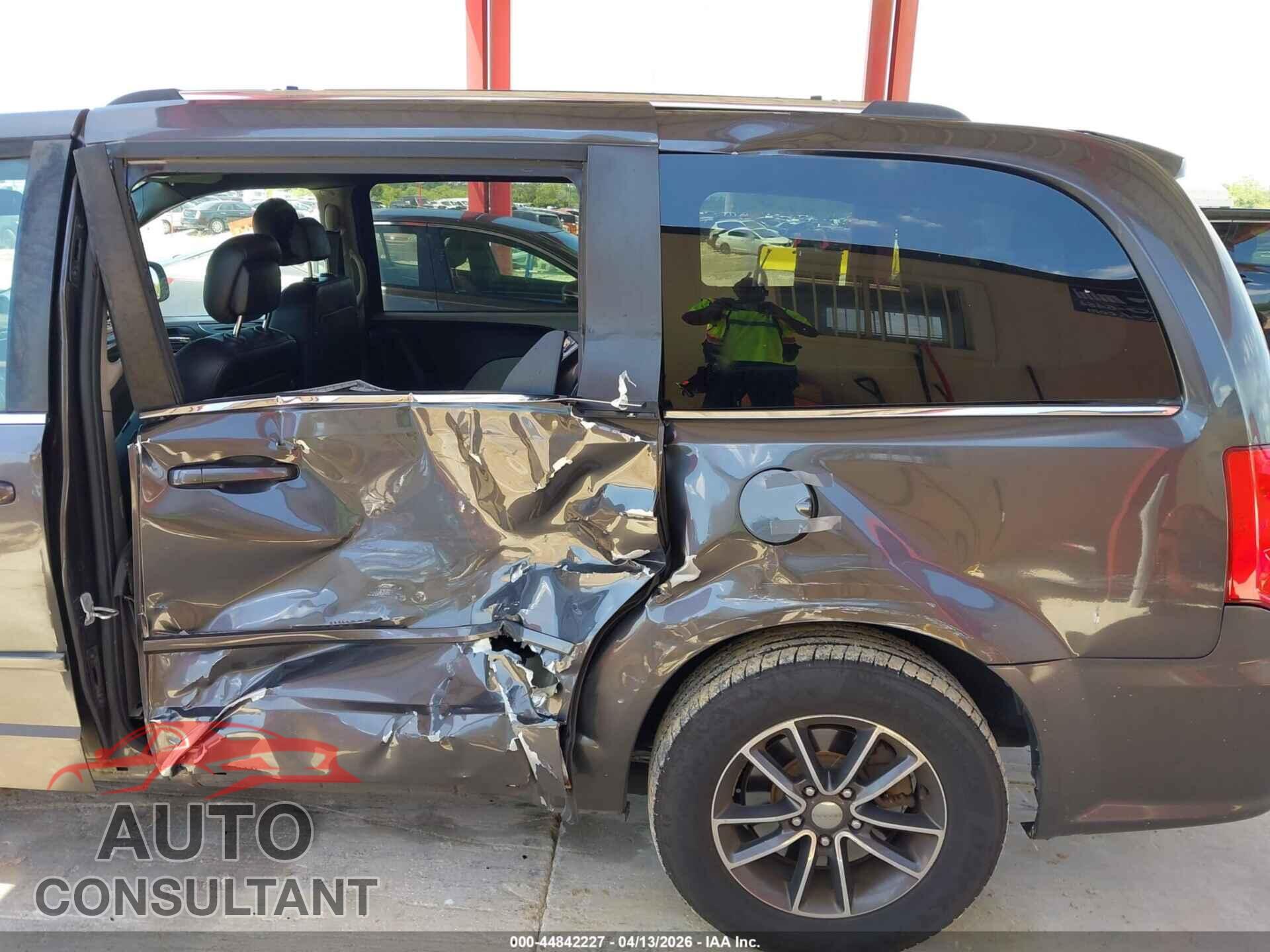 DODGE GRAND CARAVAN 2017 - 2C4RDGCG9HR827722