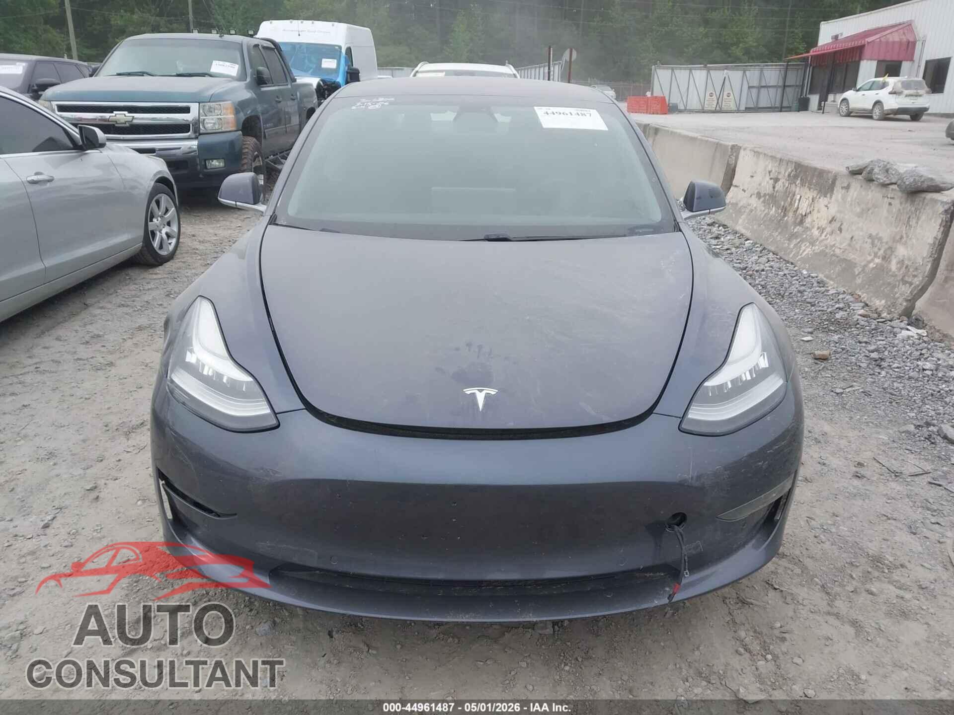 TESLA MODEL 3 2018 - 5YJ3E1EA0JF015073