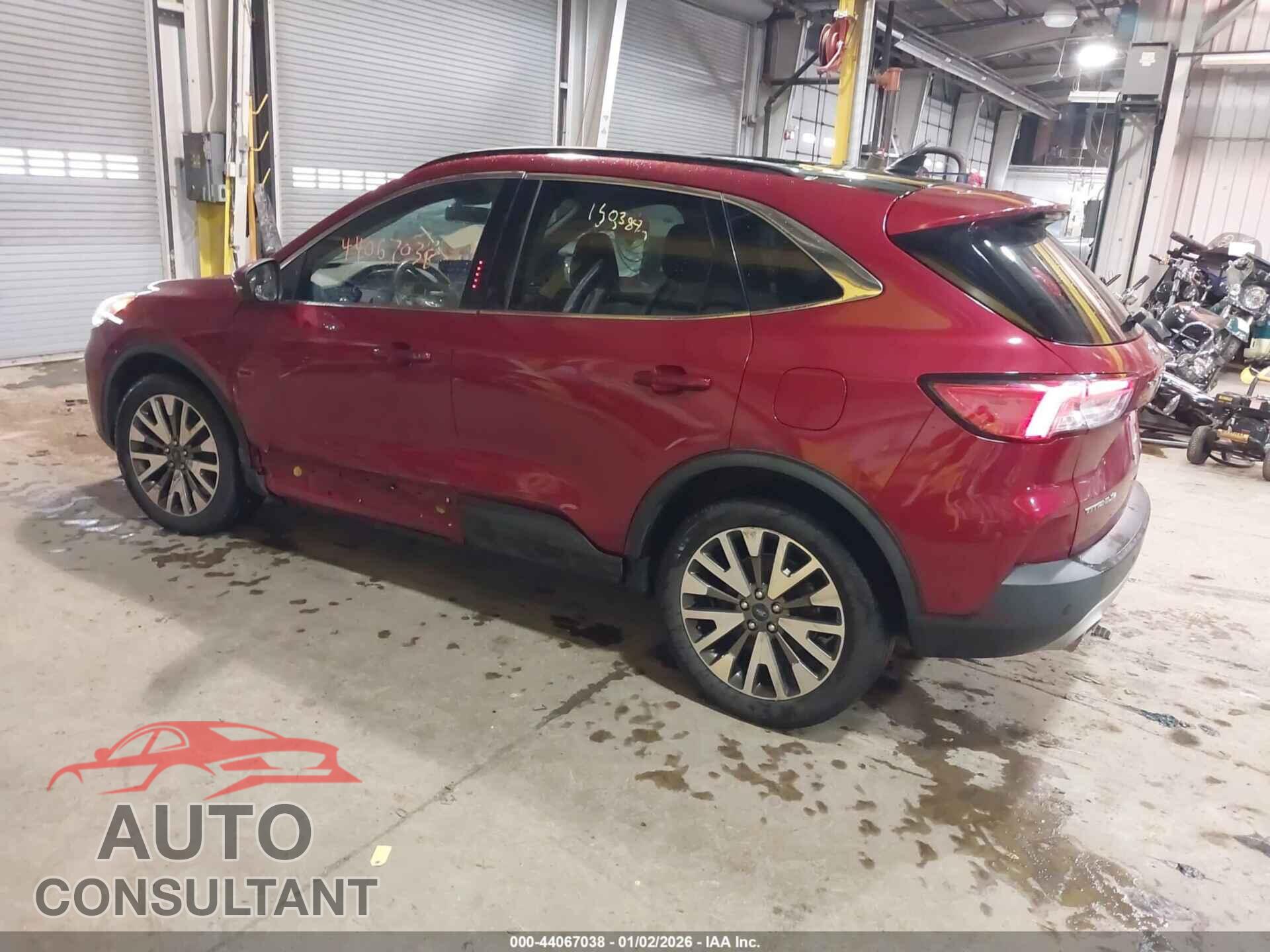 FORD ESCAPE 2020 - 1FMCU9DZ6LUC03692