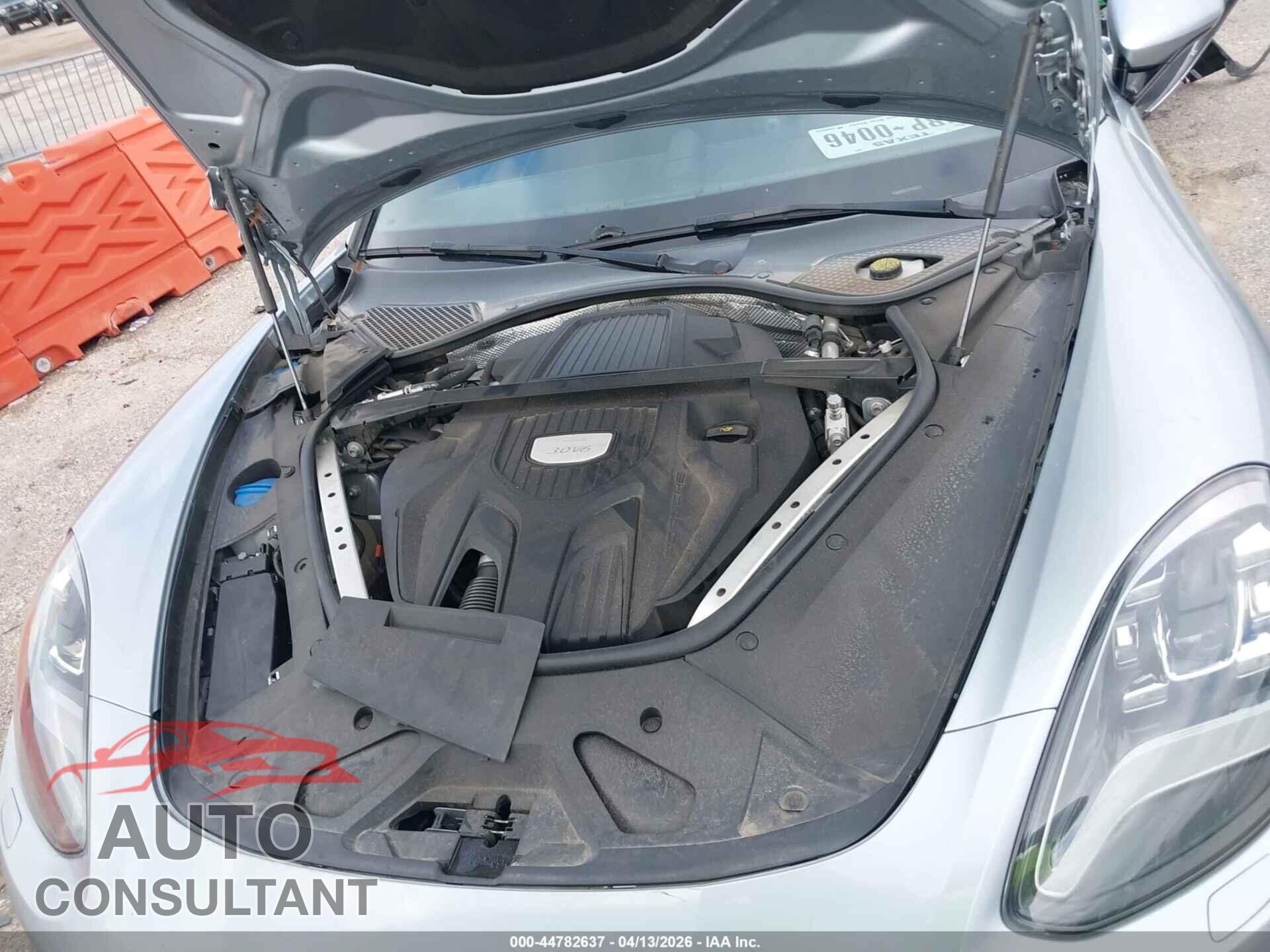 PORSCHE PANAMERA 2019 - WP0AA2A77KL102180