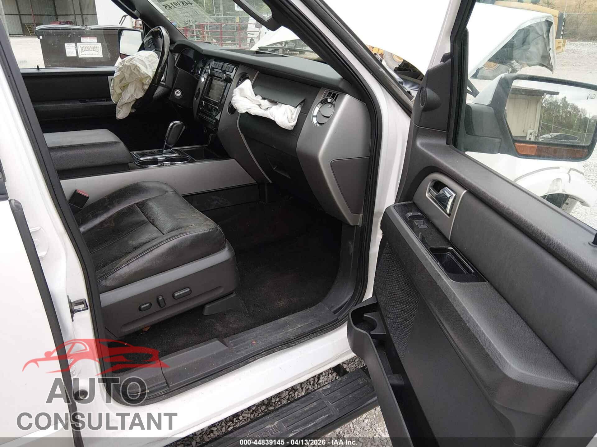 FORD EXPEDITION 2011 - 1FMJU2A56BEF19697