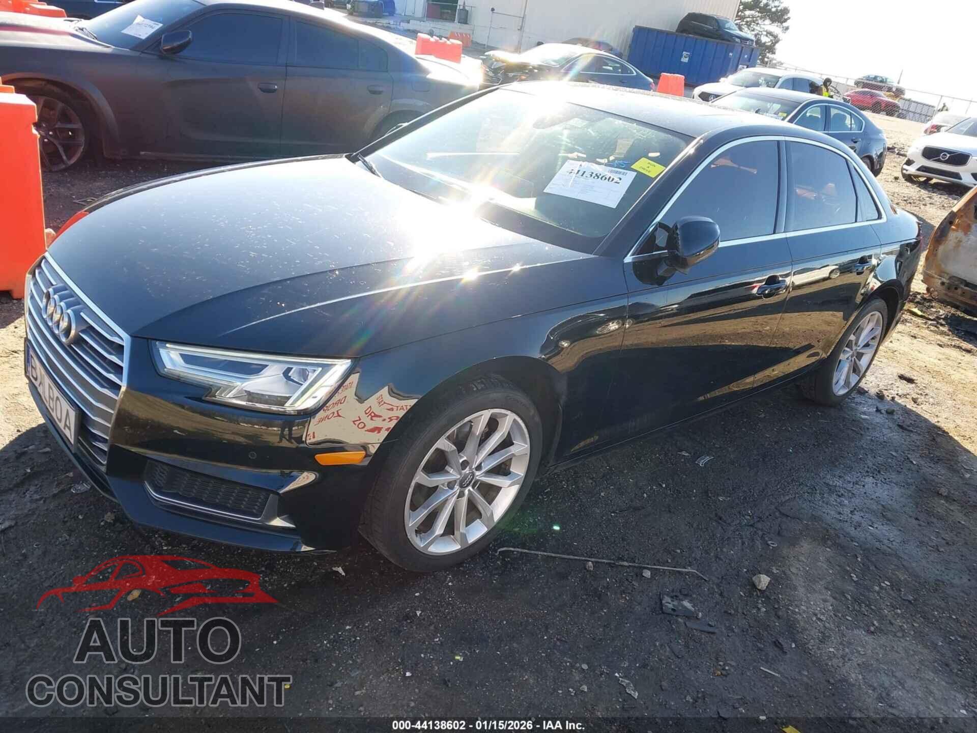 AUDI A4 2019 - WAUHMAF47KN005285