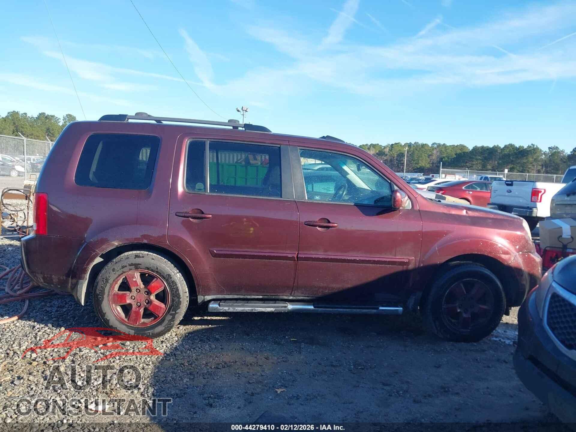 HONDA PILOT 2011 - 5FNYF4H54BB065334