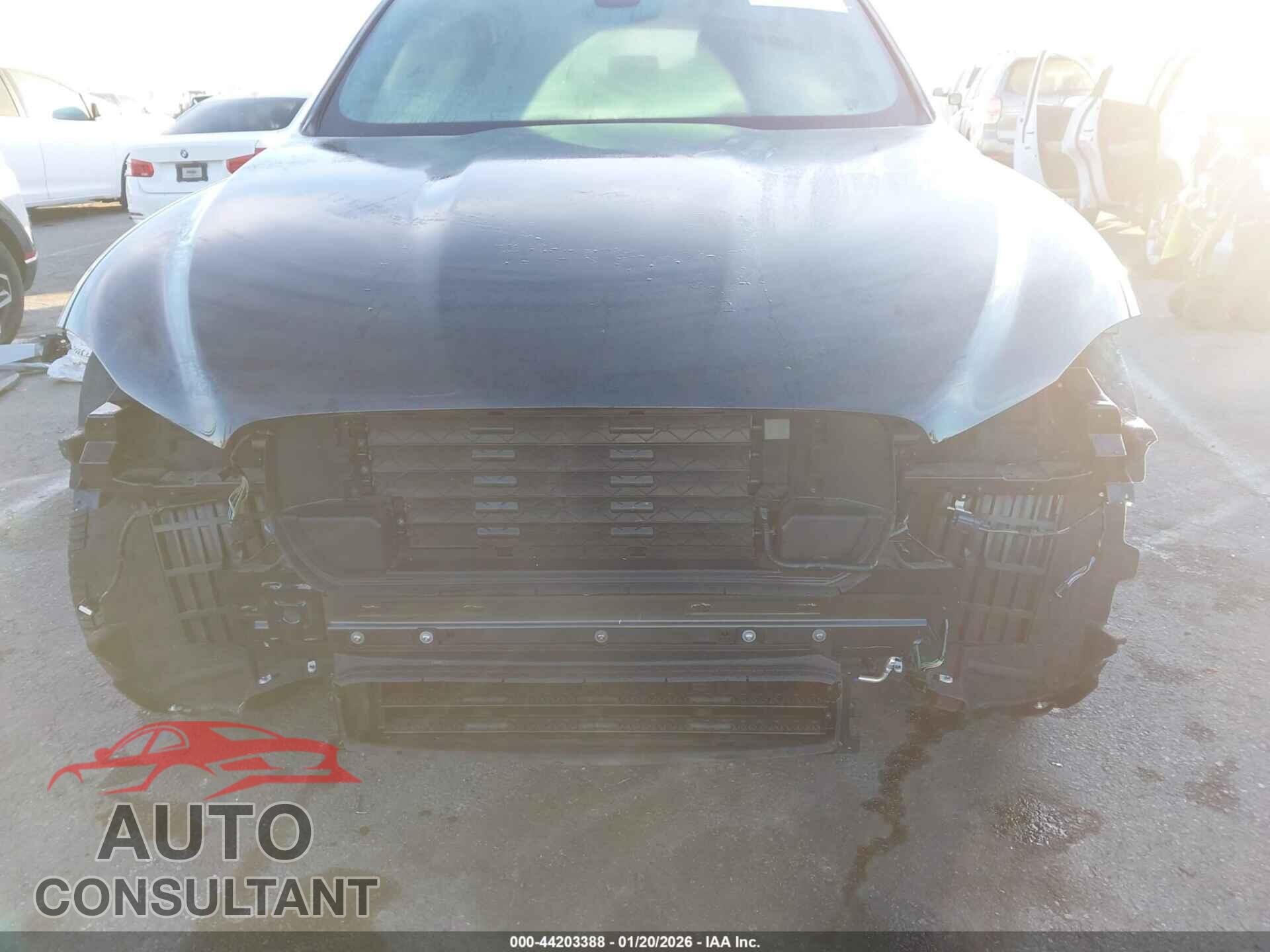 JAGUAR F-PACE 2025 - SADCT2EX2SA750166