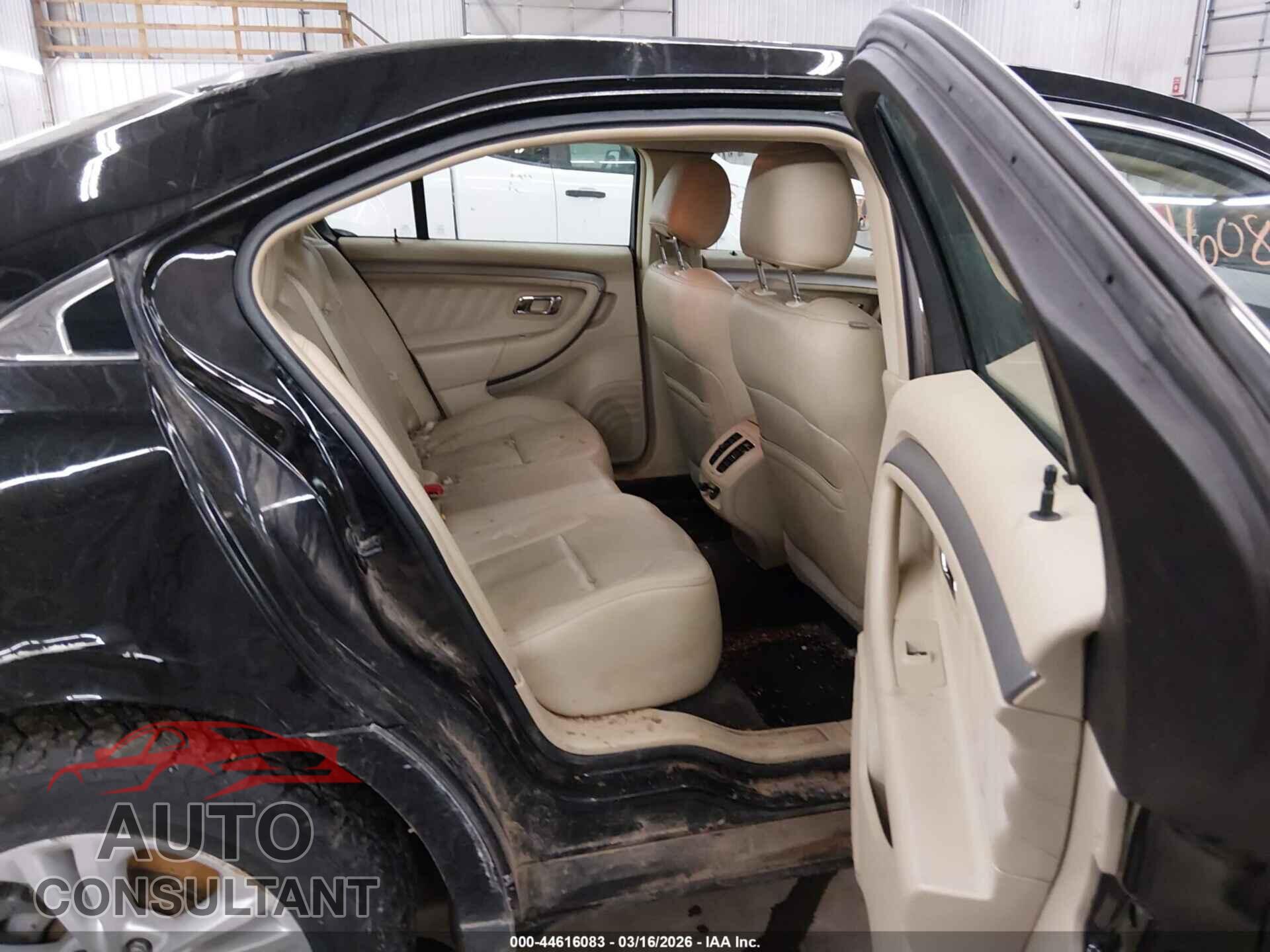 FORD TAURUS 2016 - 1FAHP2H83GG119267