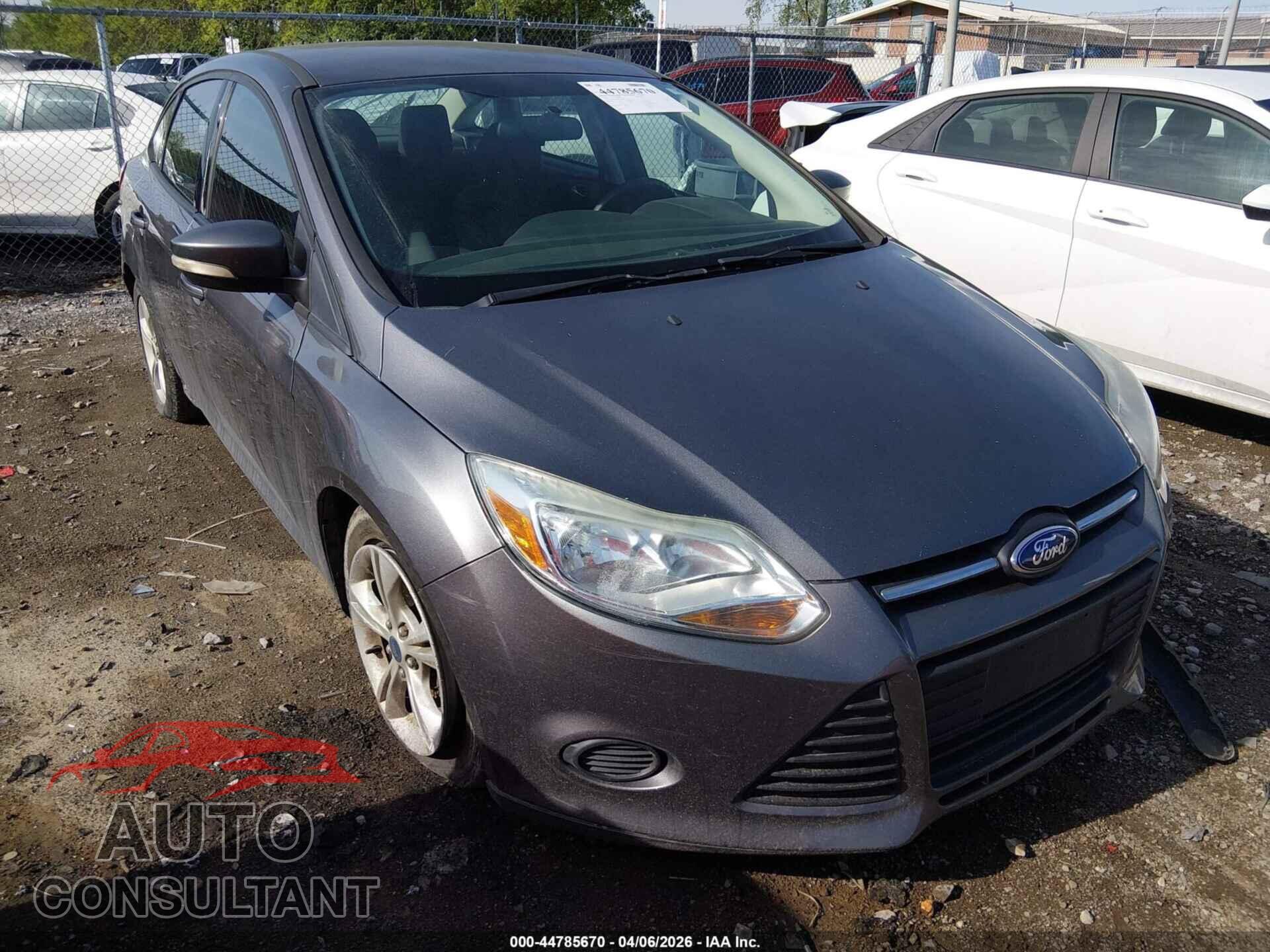 FORD FOCUS 2014 - 1FADP3F24EL438927