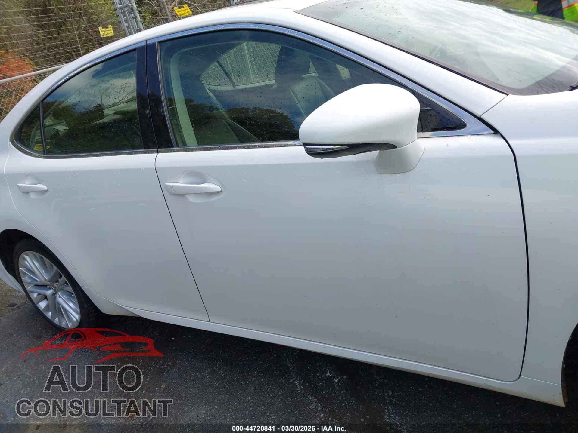 LEXUS ES 350 2015 - JTHBK1GG2F2174076