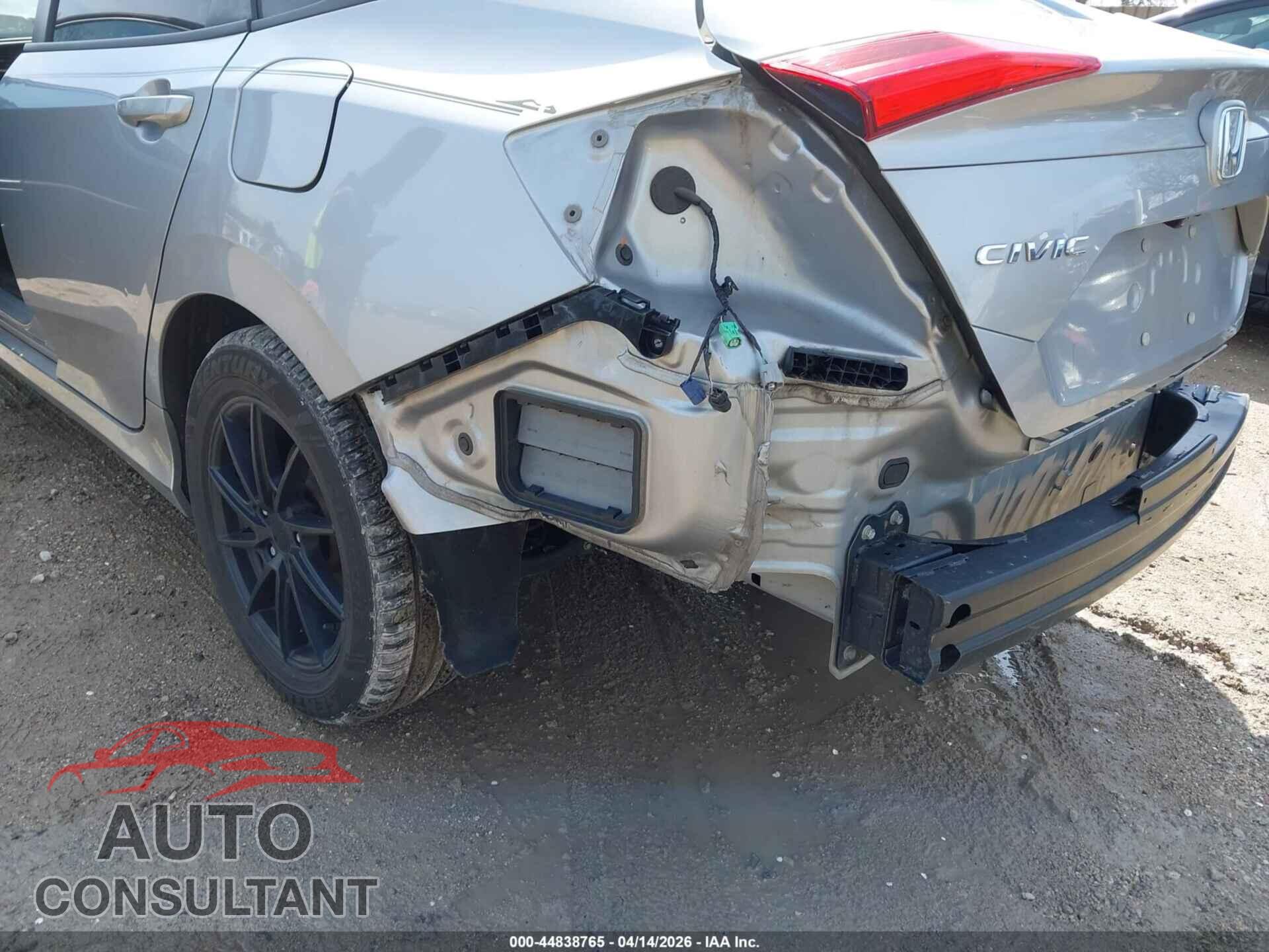 HONDA CIVIC 2019 - 2HGFC2F65KH509624