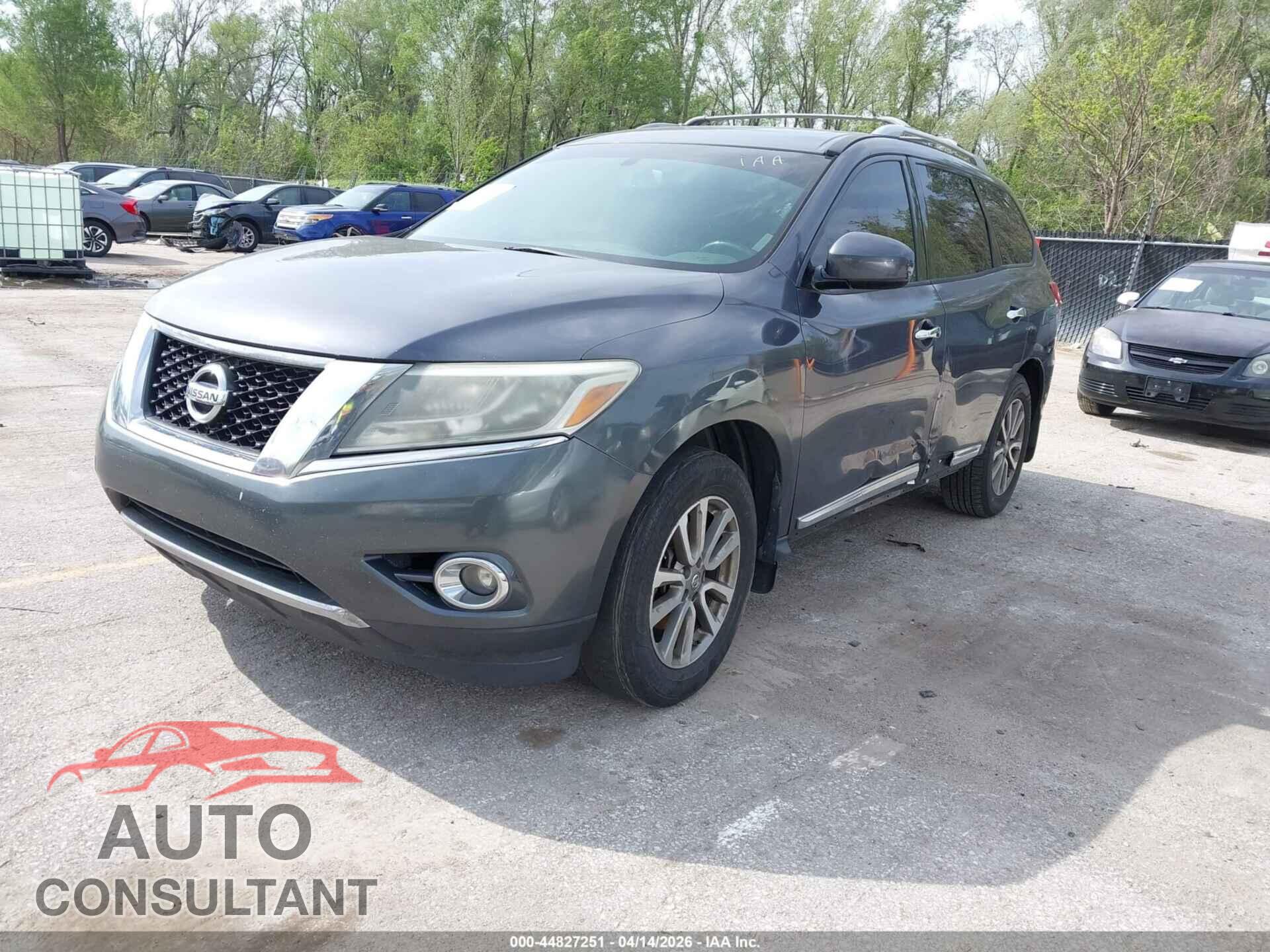 NISSAN PATHFINDER 2013 - 5N1AR2MN3DC612320