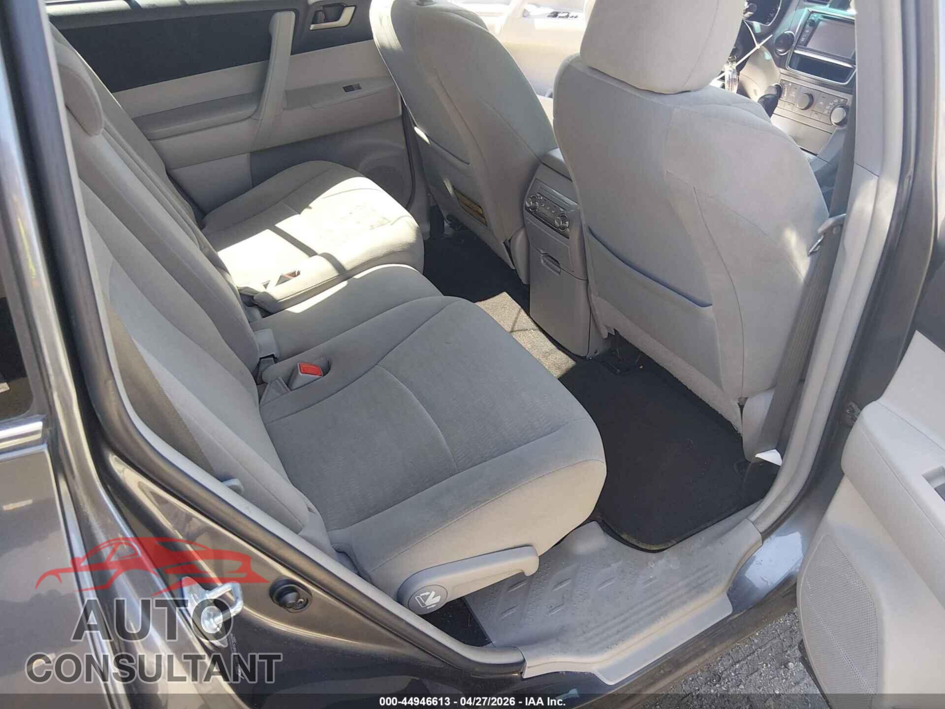 TOYOTA HIGHLANDER 2013 - 5TDBK3EH8DS240886