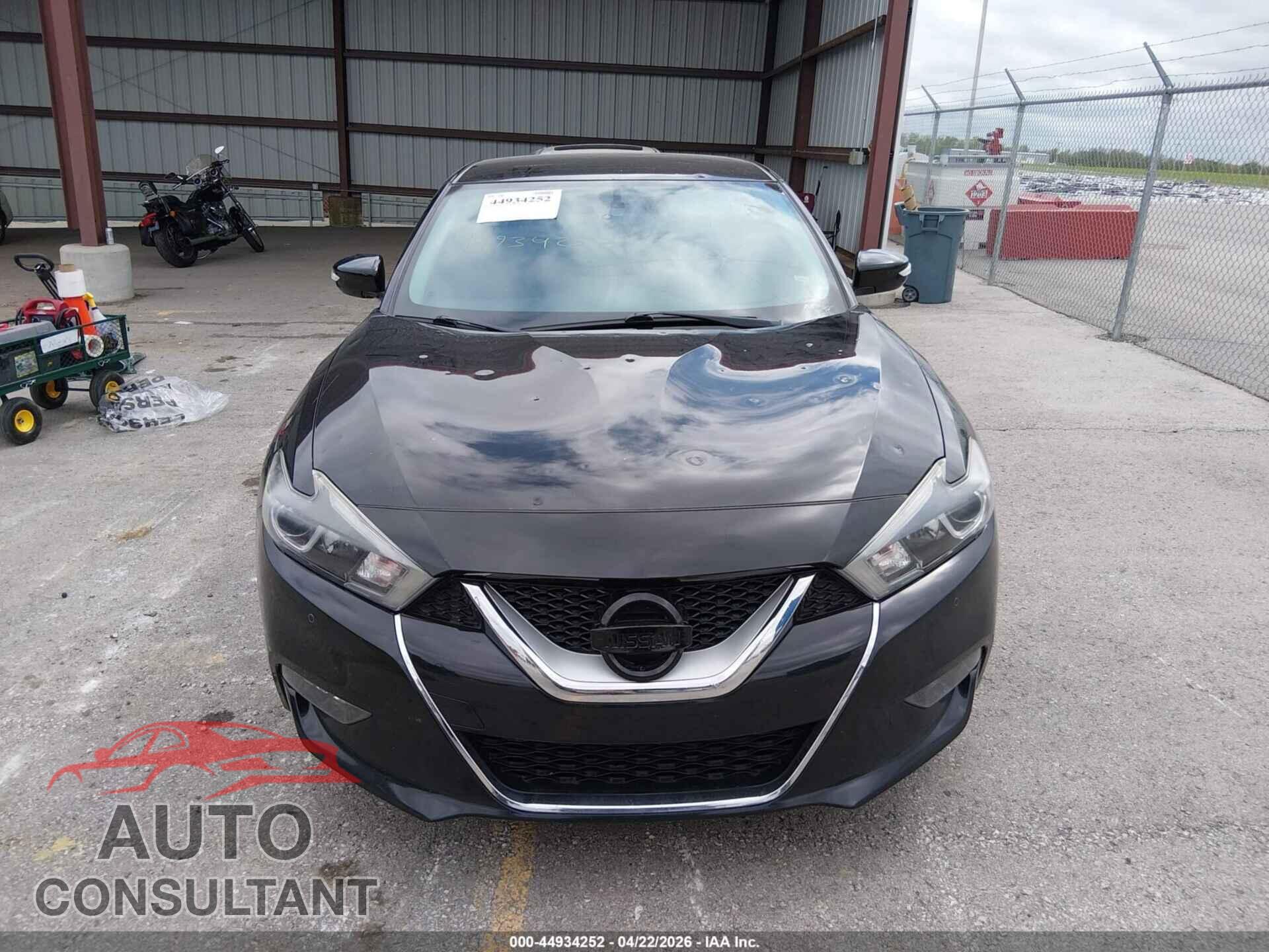 NISSAN MAXIMA 2017 - 1N4AA6AP7HC414361