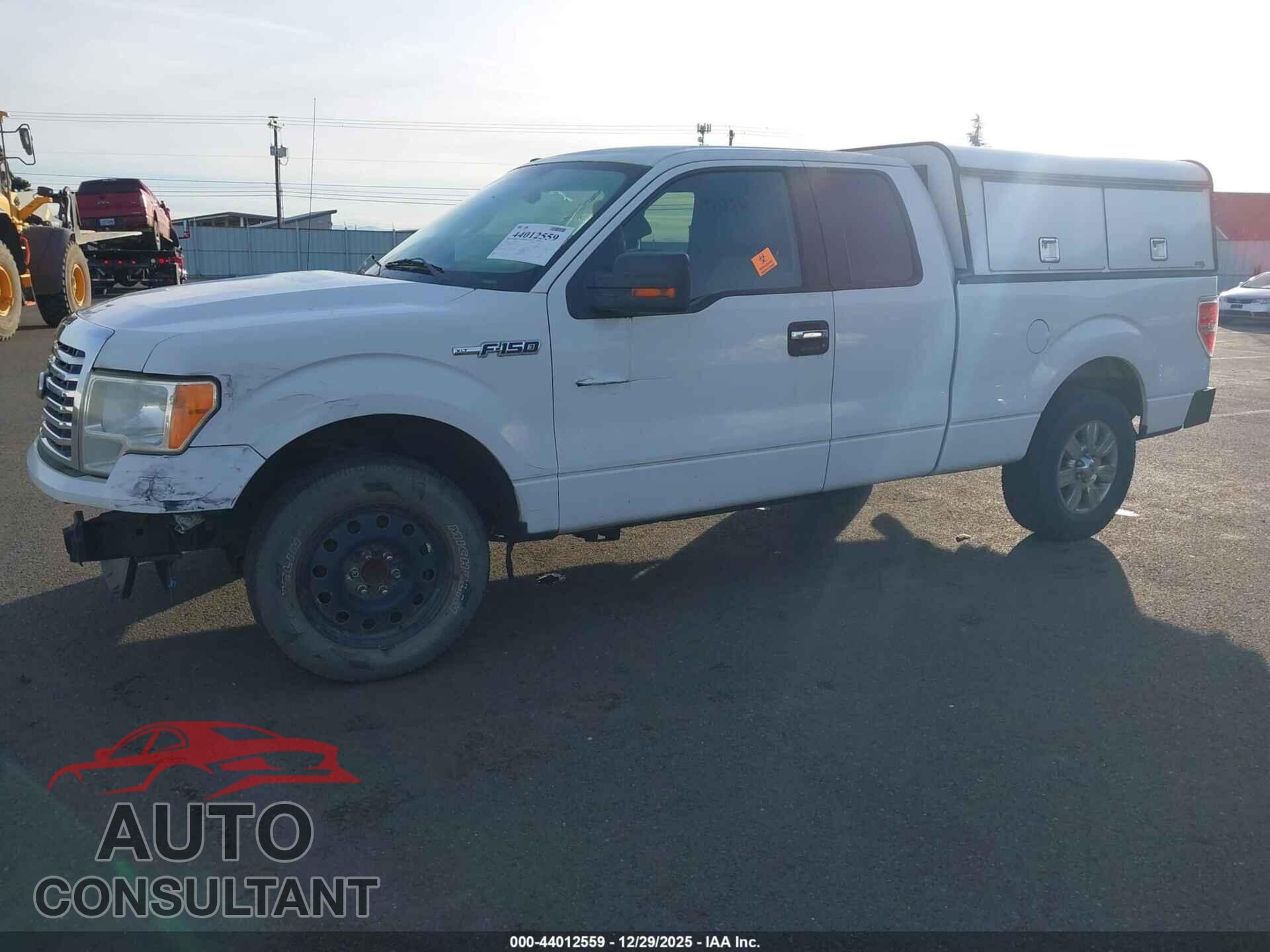 FORD F-150 2010 - 1FTFX1CV2AFB18228